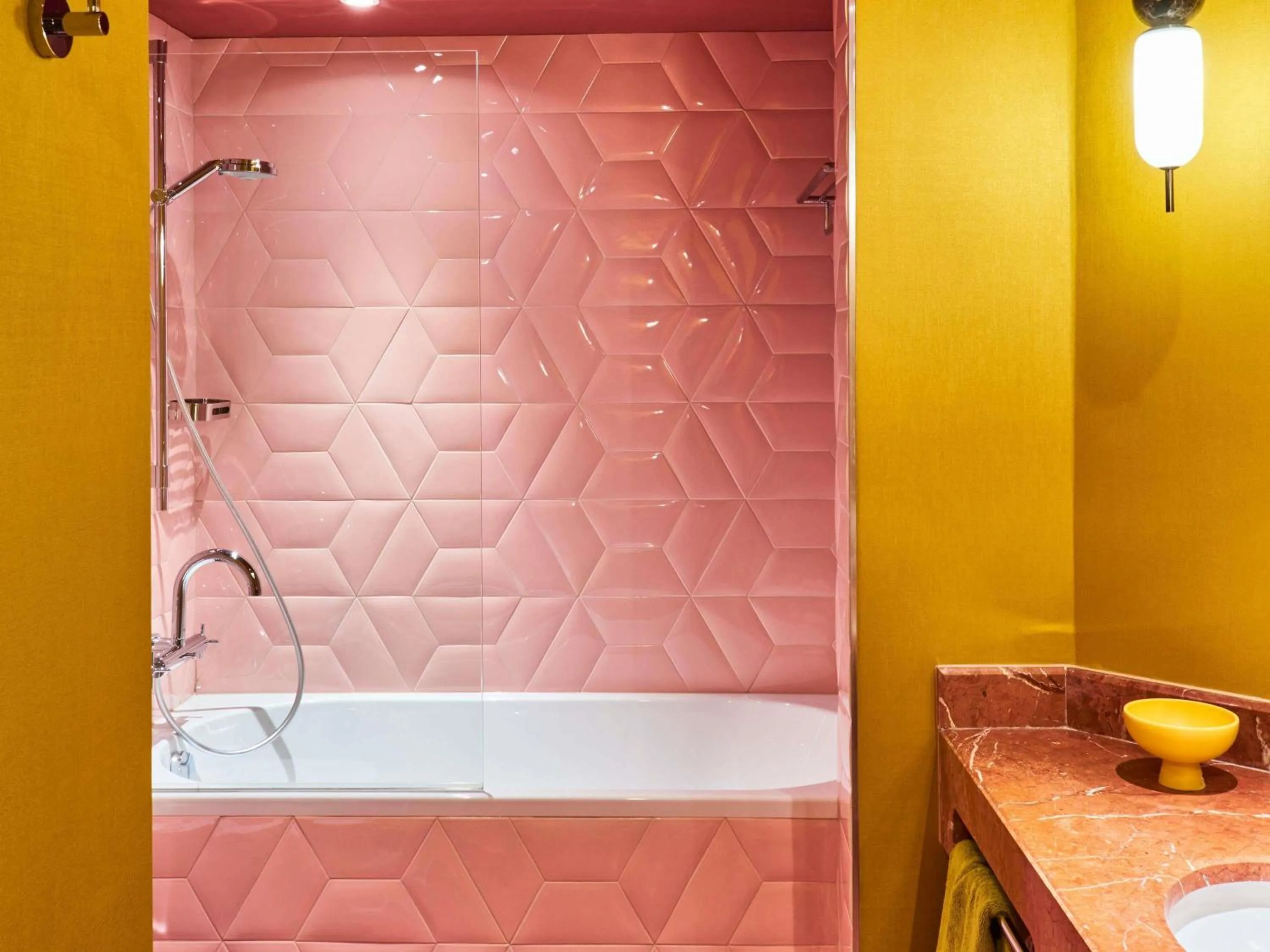 Bedroom in Nest Hotel Paris la Défense - MGallery Collection