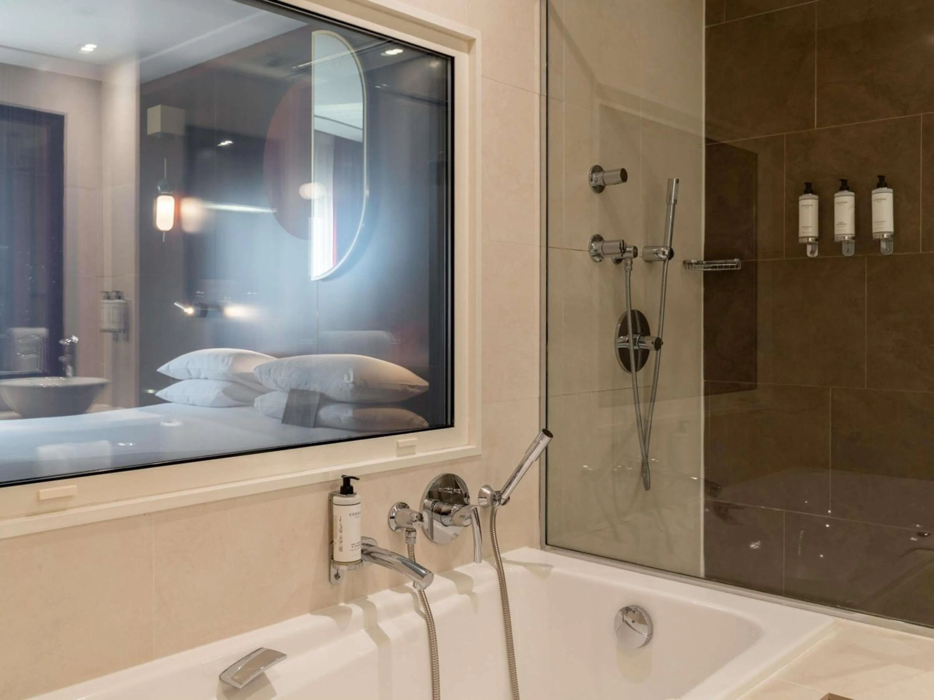 Bedroom in Nest Hotel Paris la Défense - MGallery Collection