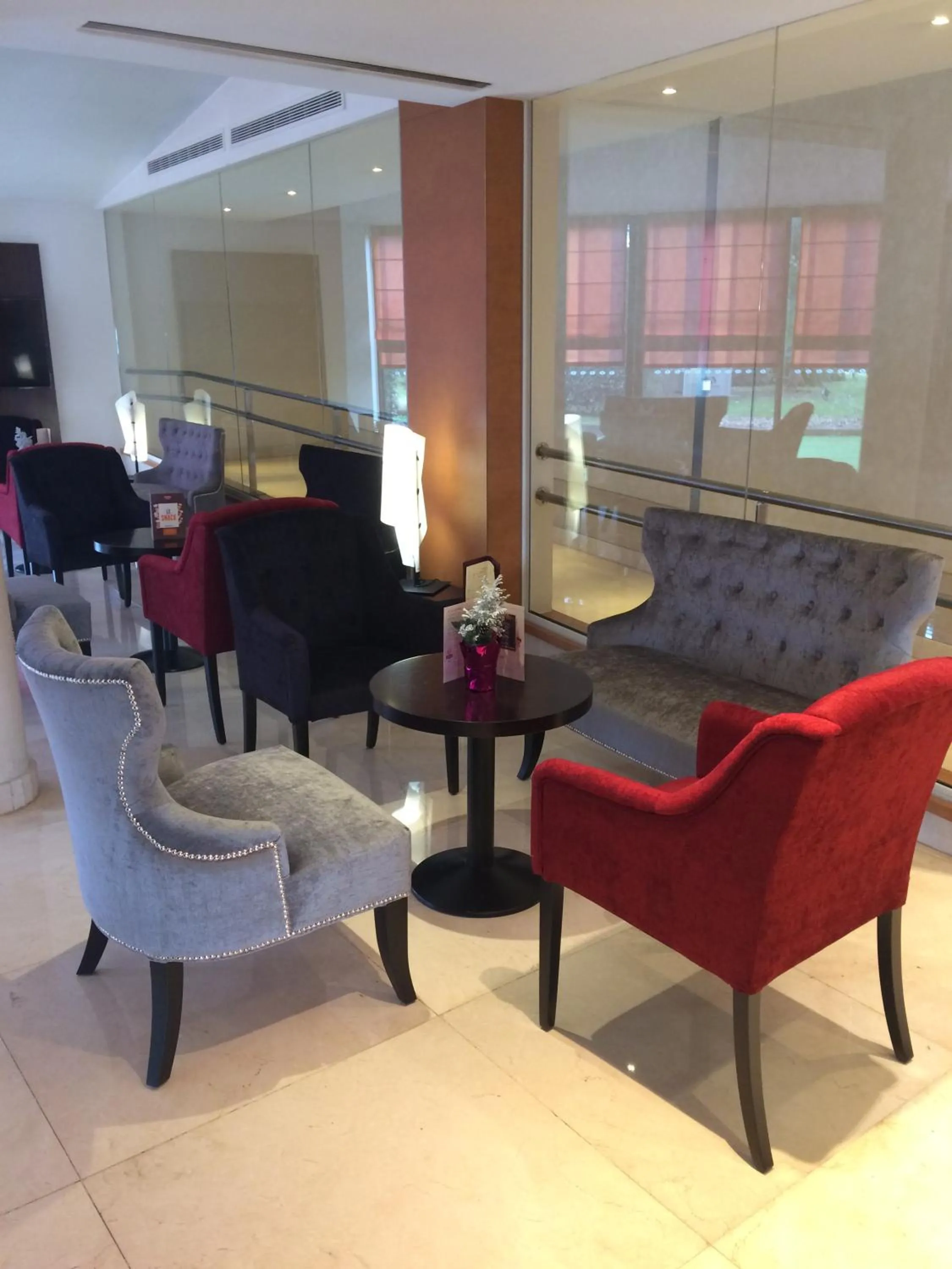 Lounge or bar in Residhome Val d'Europe