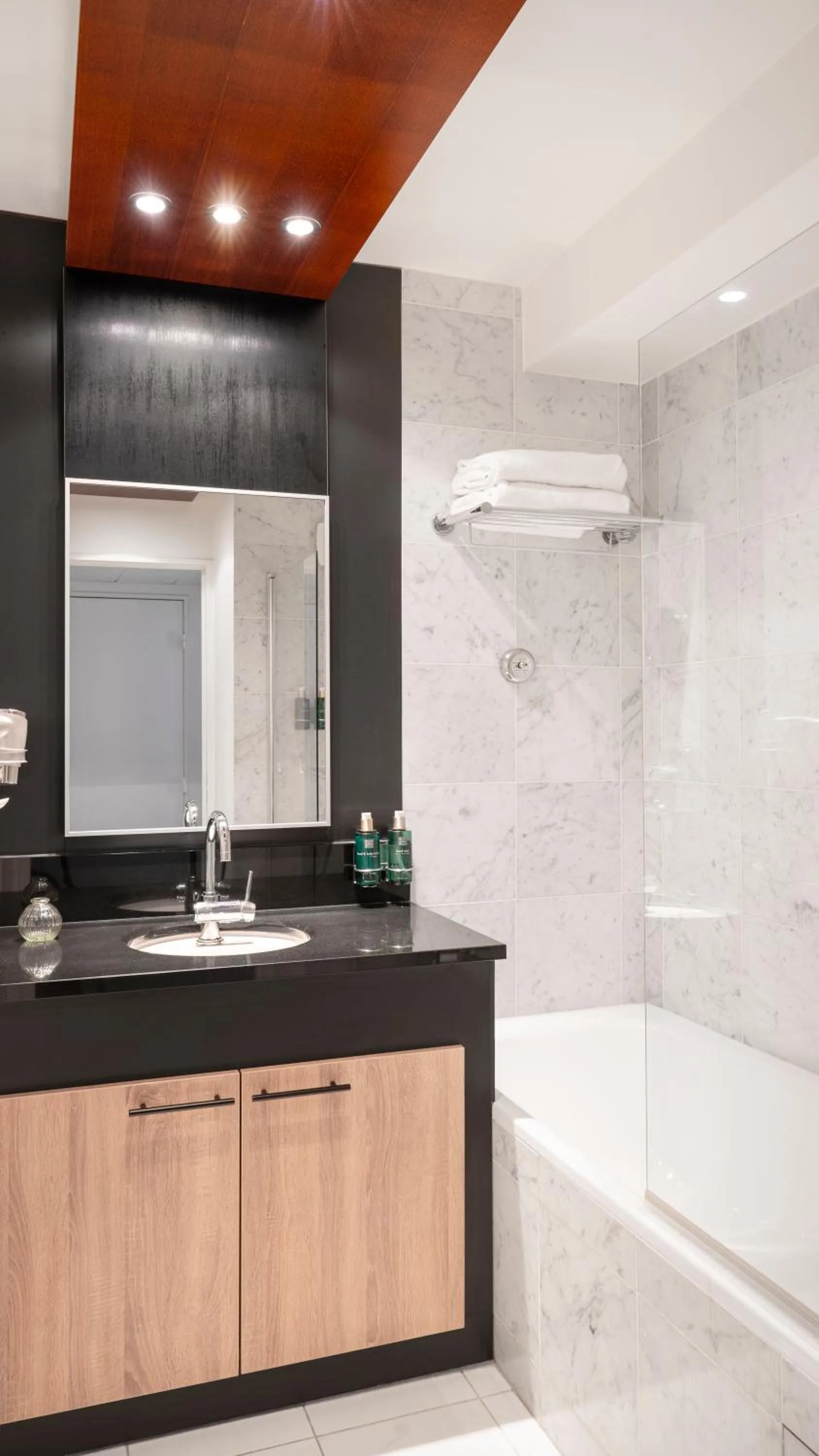 Bathroom in Residhome Val d'Europe