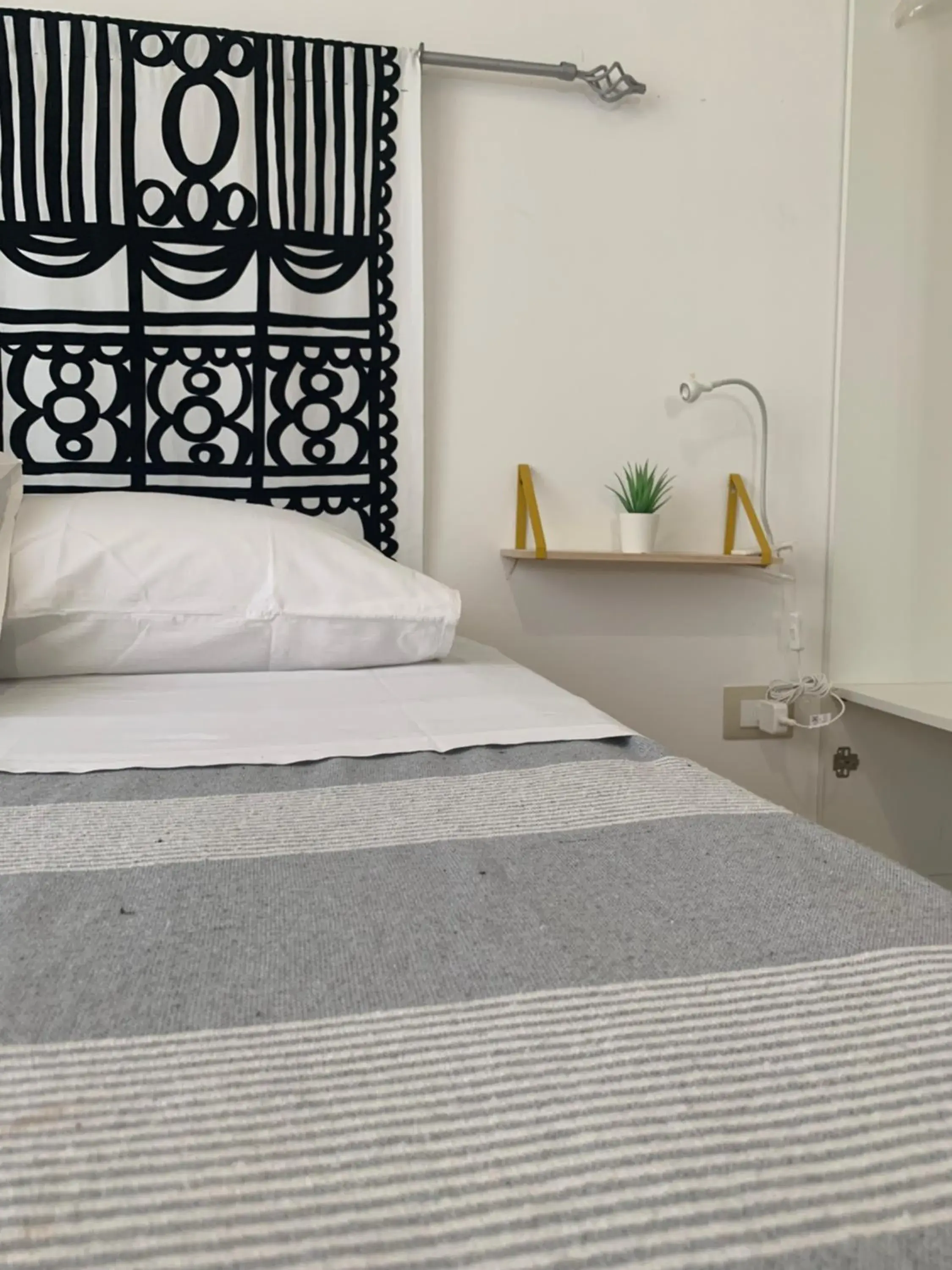 Double Room with Patio in B&B Giallolumia Double Room with Patio in B&B Giallolumia