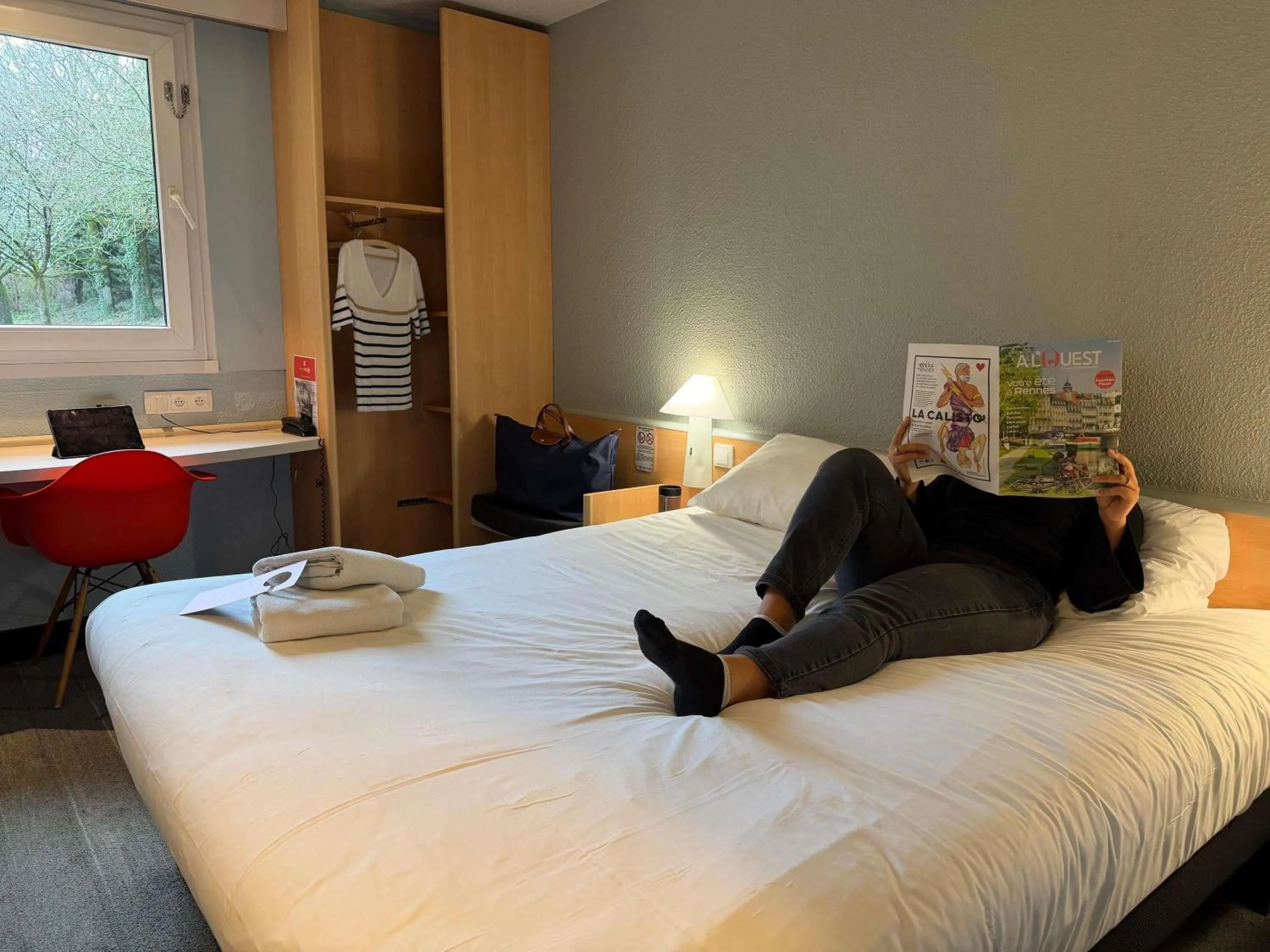 Bedroom, Bed in ibis Rennes Cesson