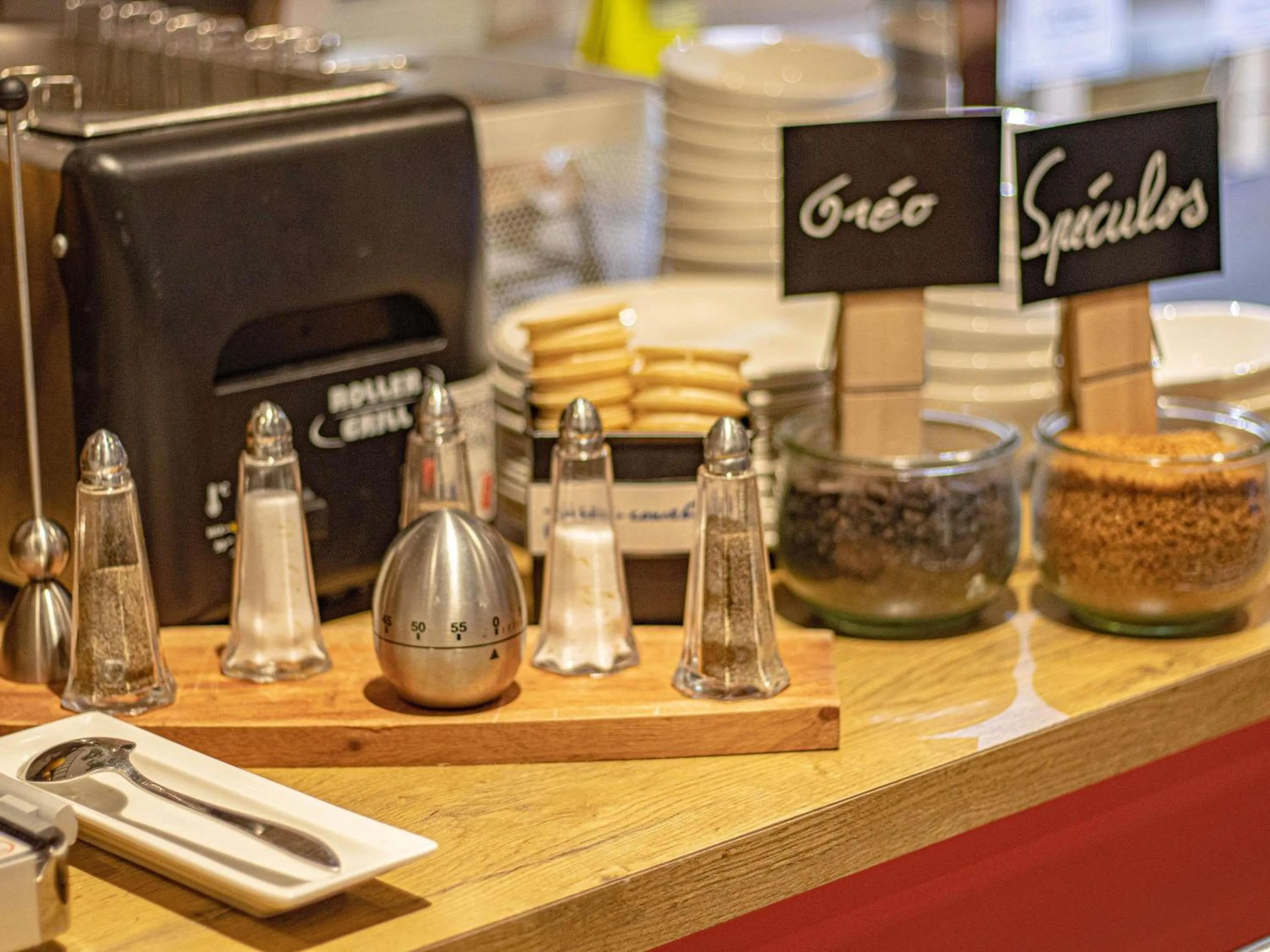 Breakfast in ibis Rennes Cesson