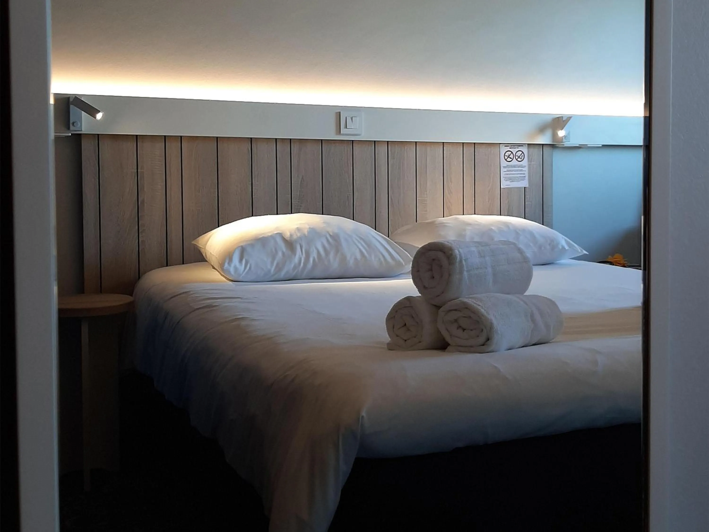 Bedroom, Bed in ibis Rennes Cesson