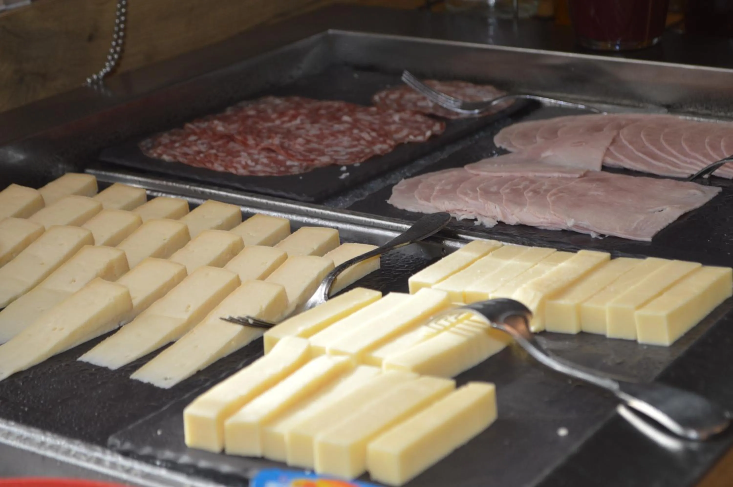 Buffet breakfast in ibis Rennes Cesson