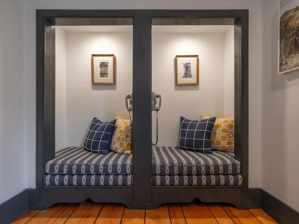 Bed in Addison Choate