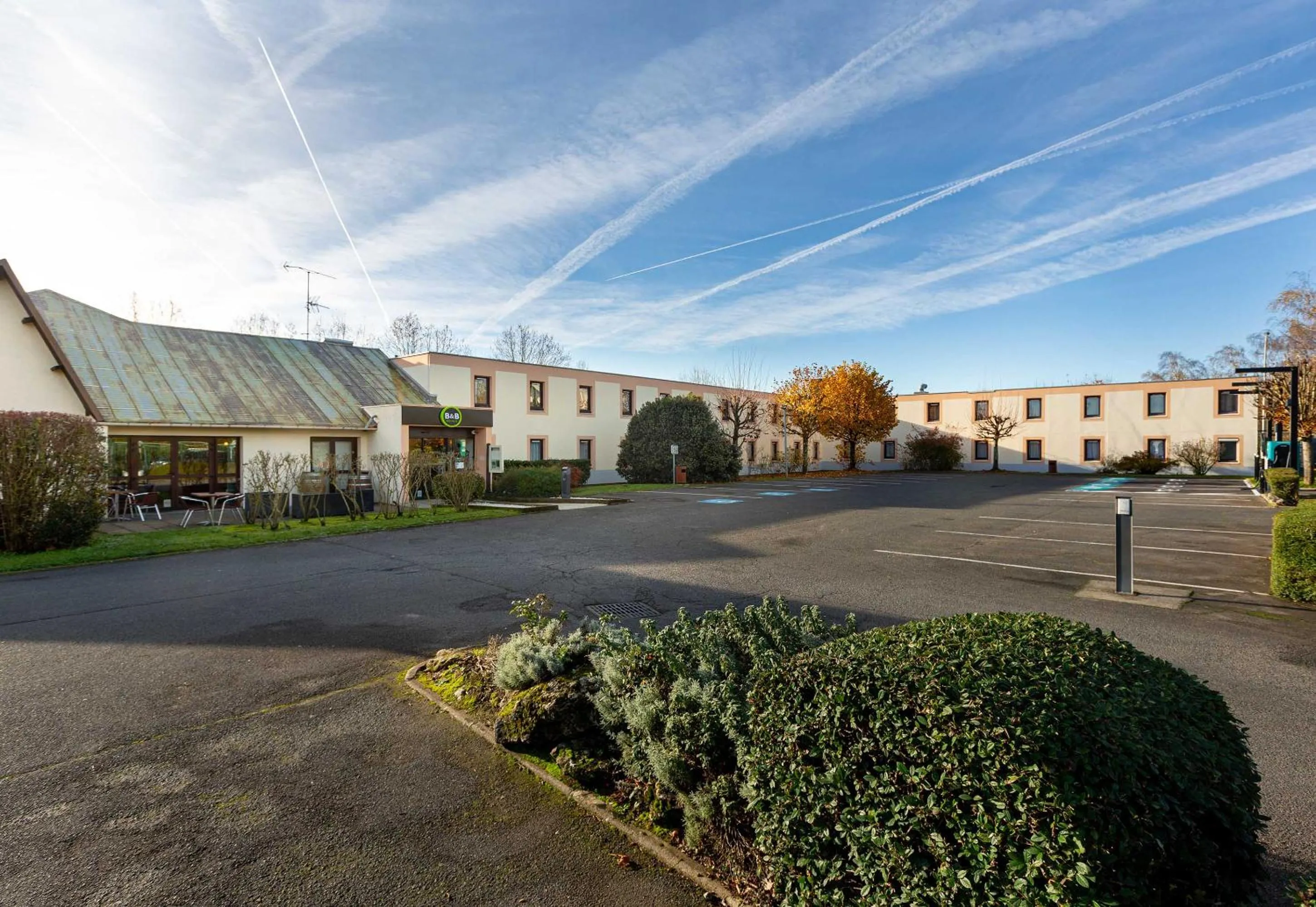 Property building in ibis Blois Vallée Maillard