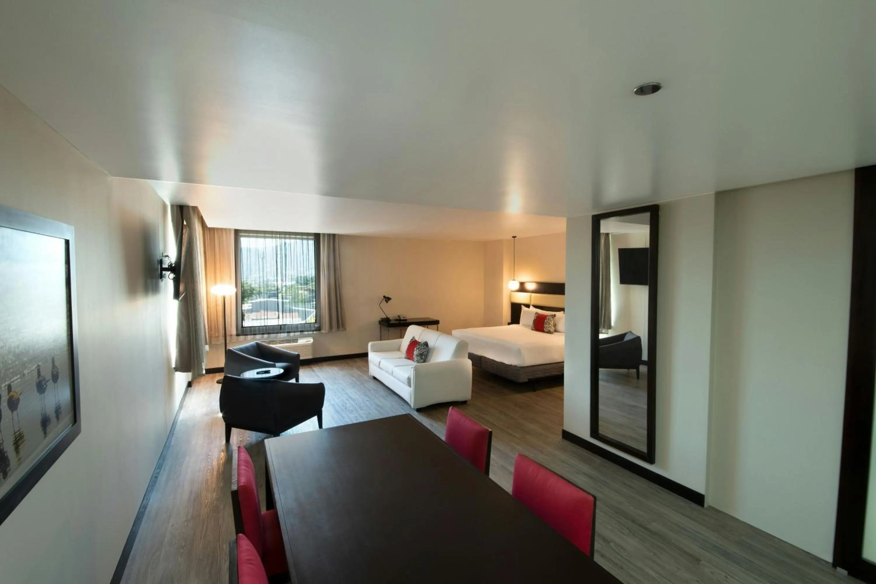 Photo of the whole room, Bed in D Sabana Hotel San José