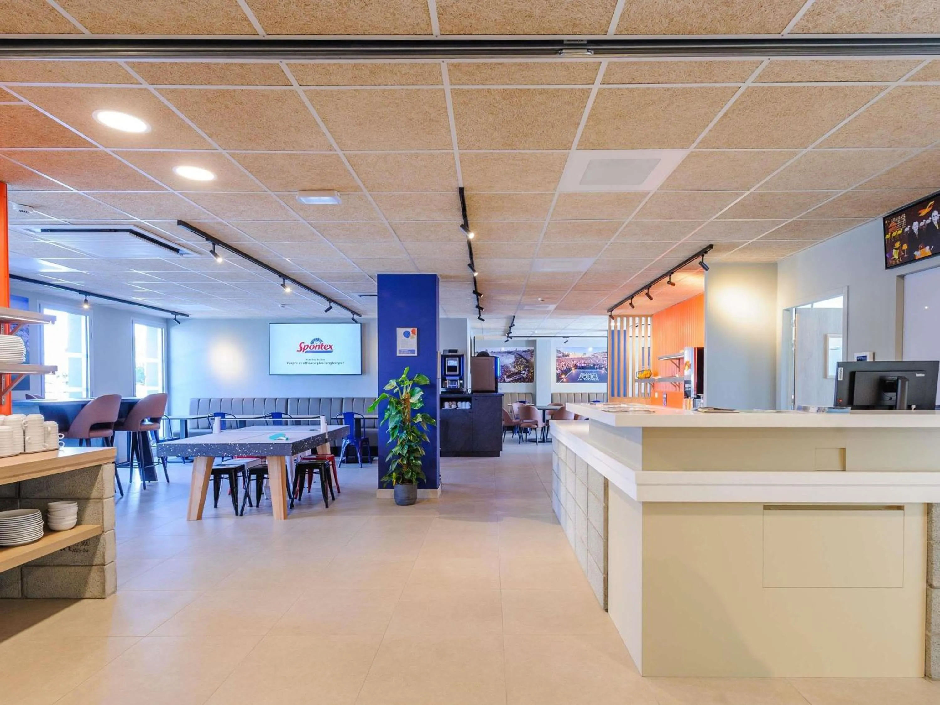 Property building in Ibis Budget La Rochelle Puilboreau