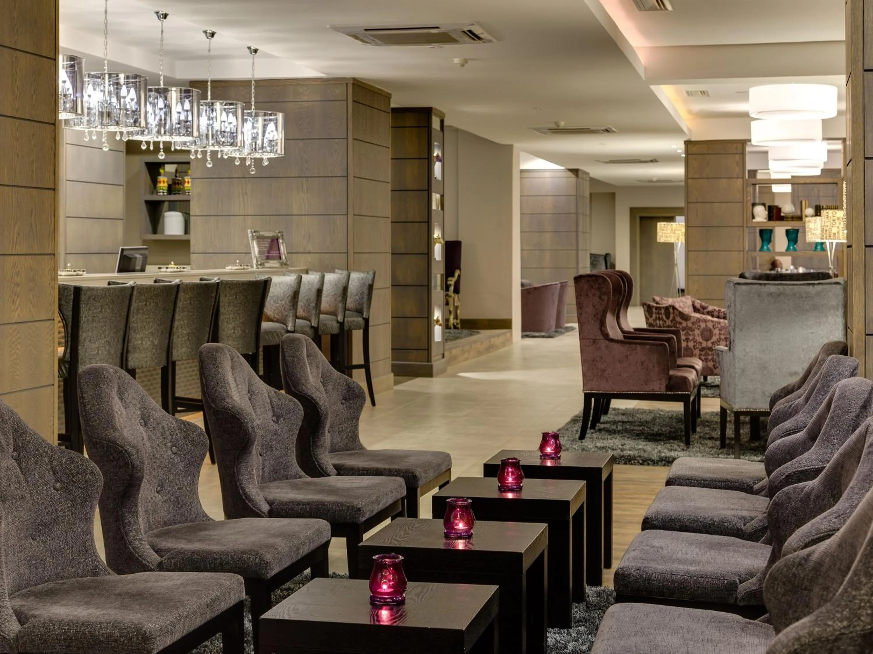 Seating area in ANEW Hotel Hatfield Pretoria