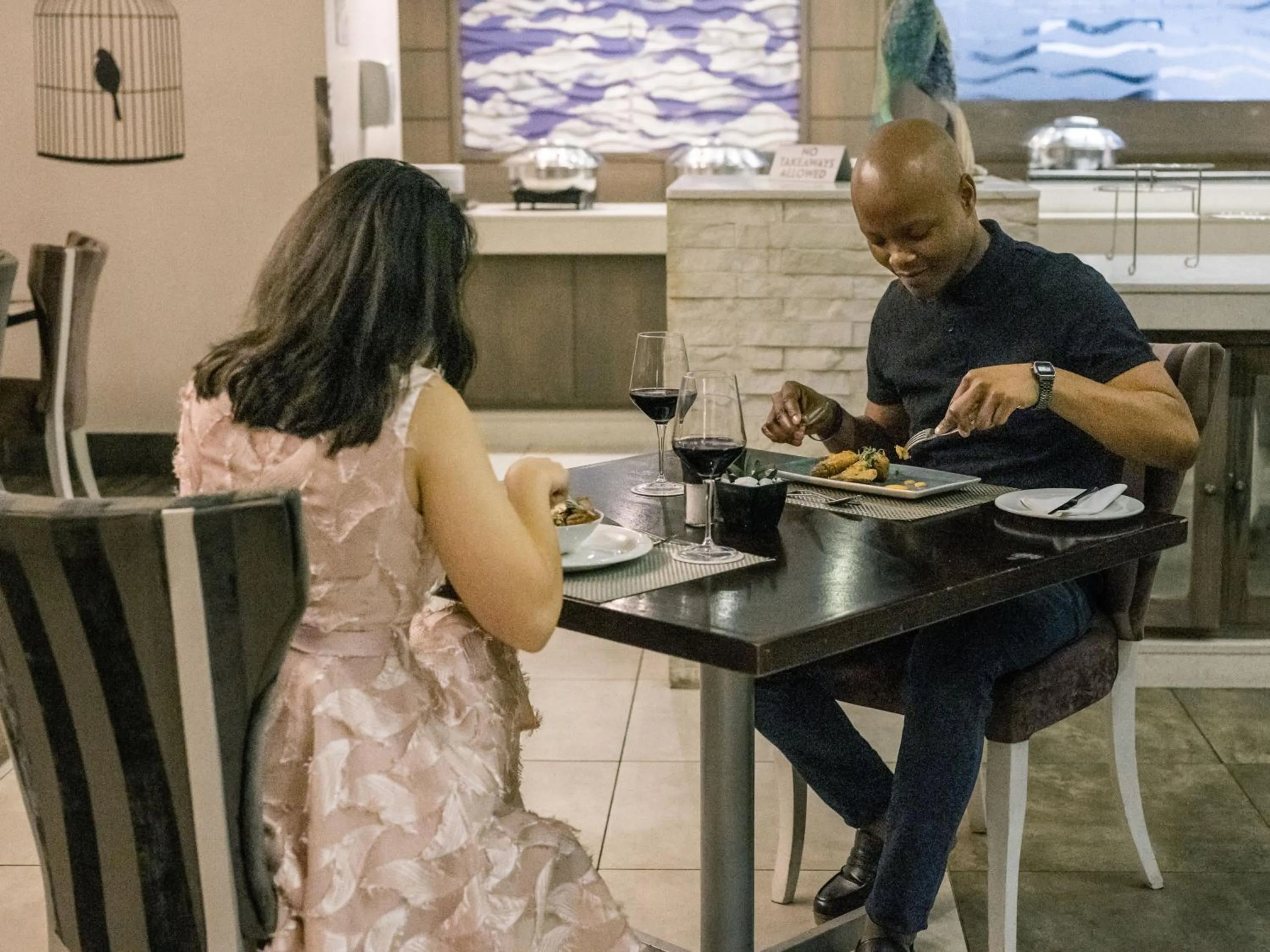 Restaurant/places to eat in ANEW Hotel Hatfield Pretoria