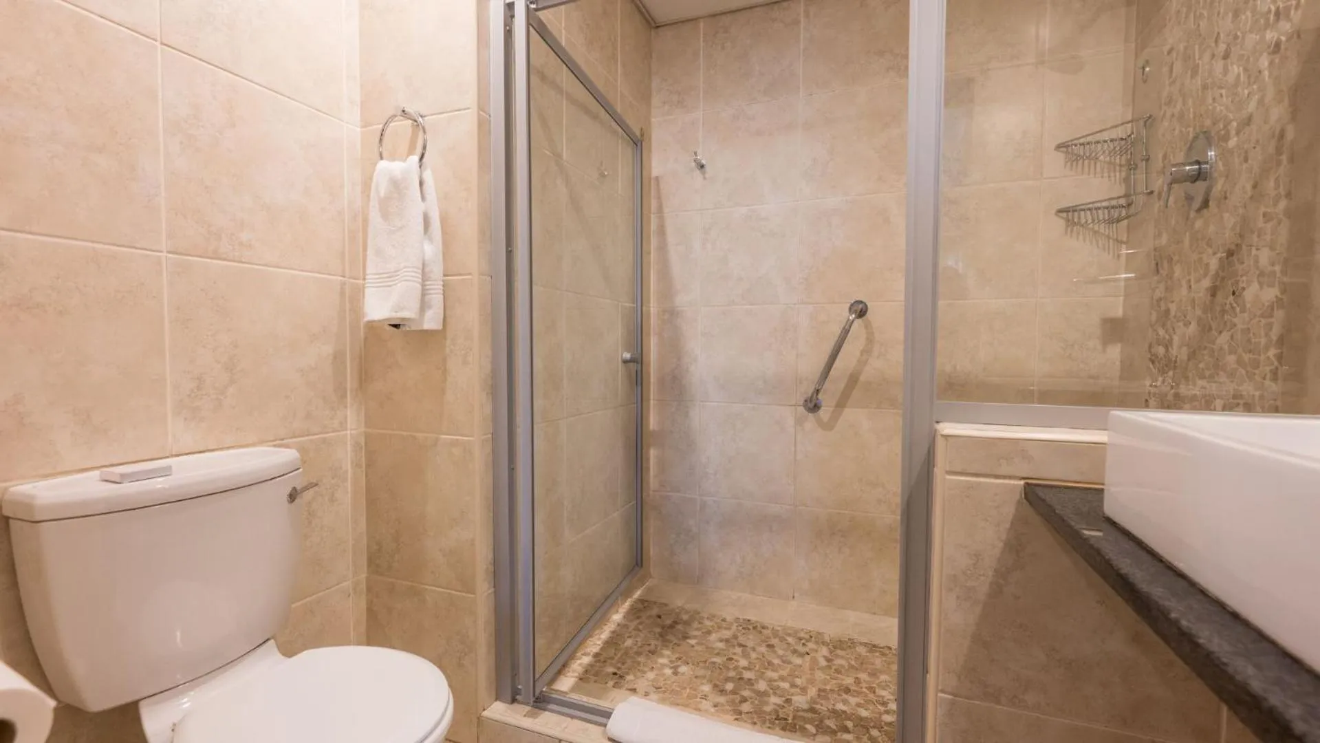 Toilet in ANEW Hotel Hatfield Pretoria