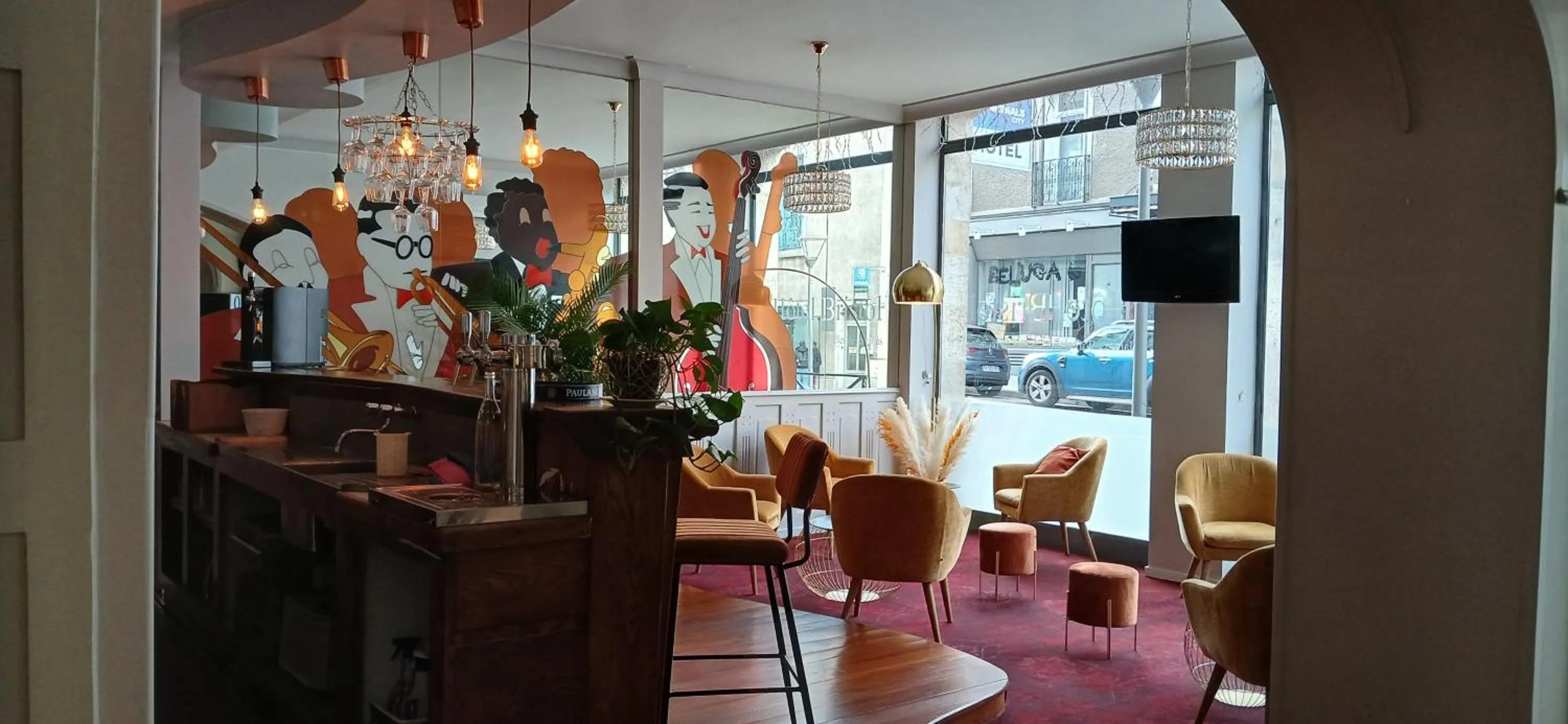 Living room in The Originals City, Hôtel Bristol, Le Puy-en-Velay