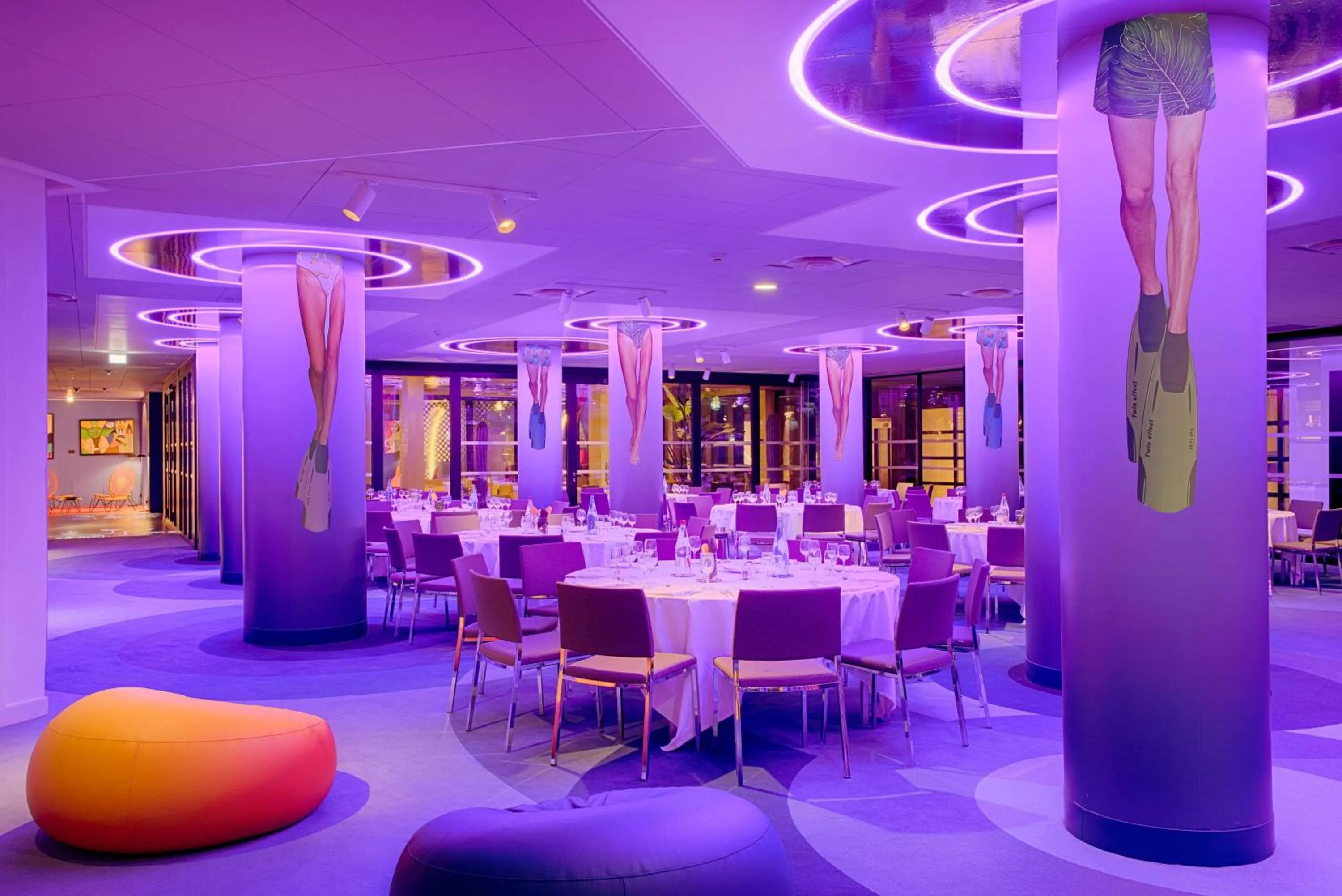 Meeting/conference room in nhow Marseille