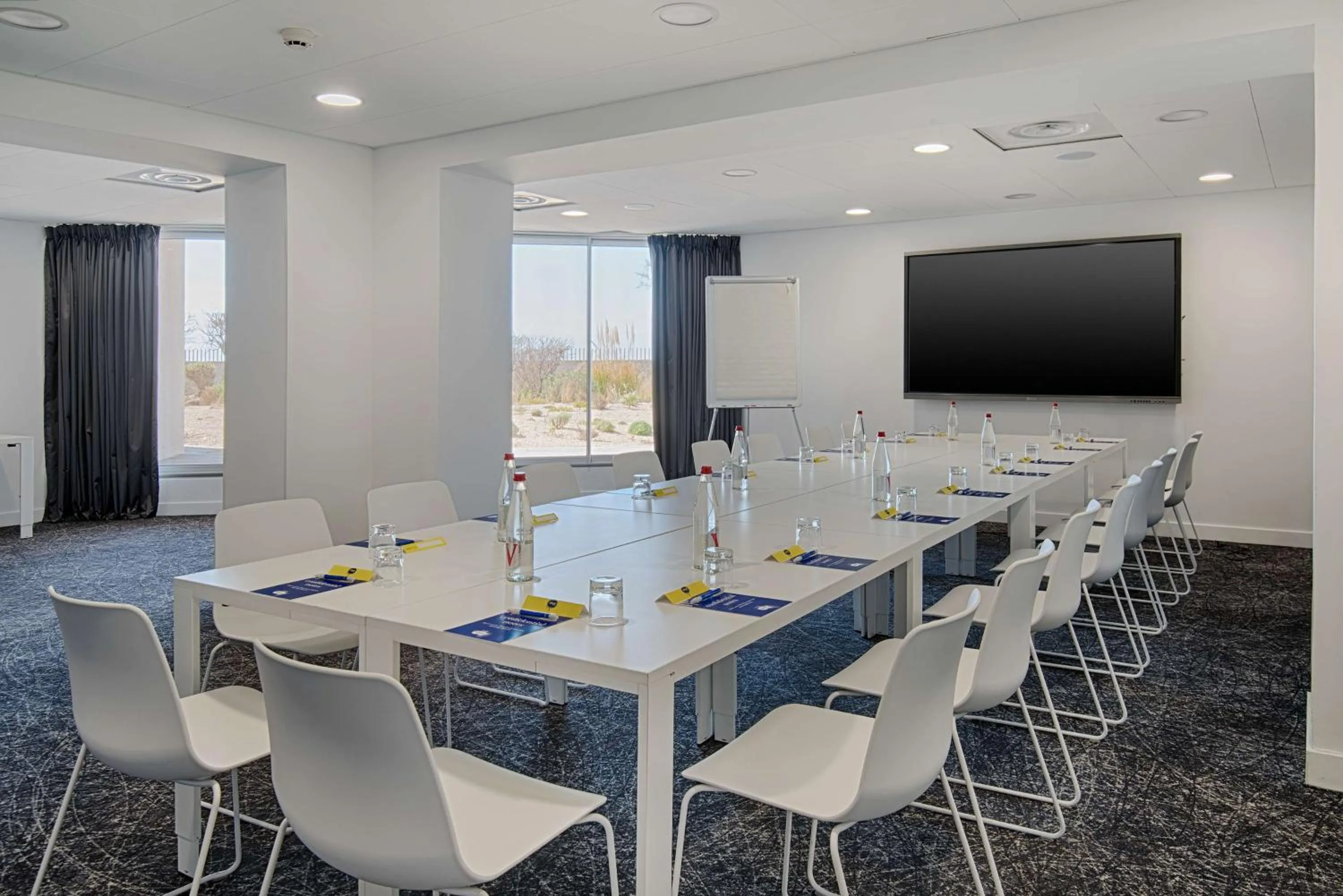 Meeting/conference room in nhow Marseille