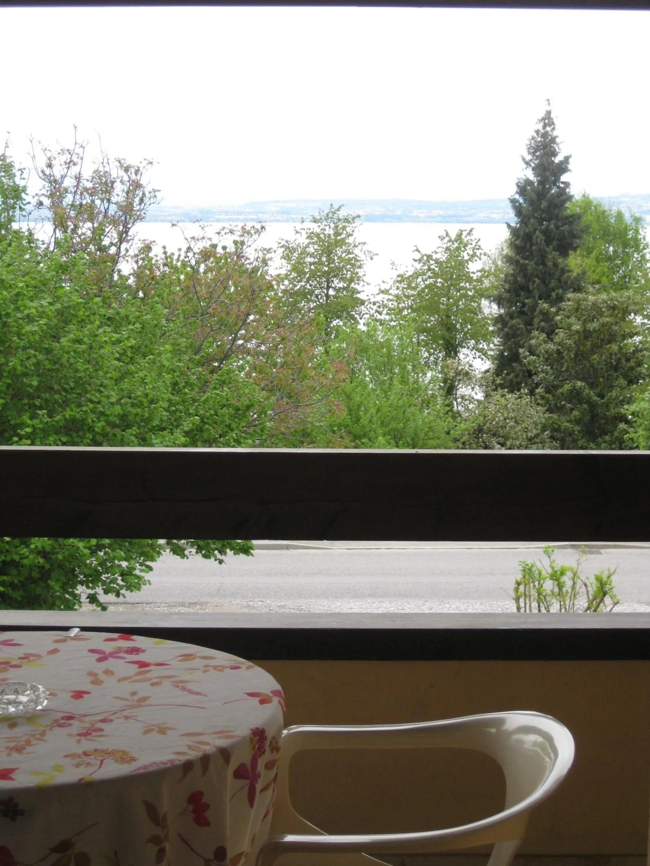 Day in Hôtel Les Pavillons du Golf