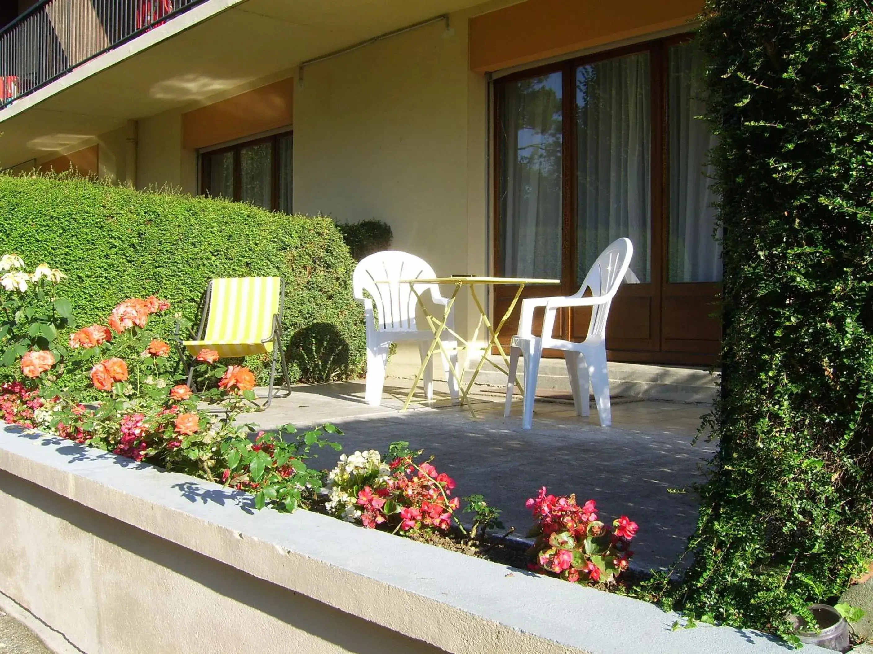 Double Room in Hôtel Les Pavillons du Golf Double Room in Hôtel Les Pavillons du Golf