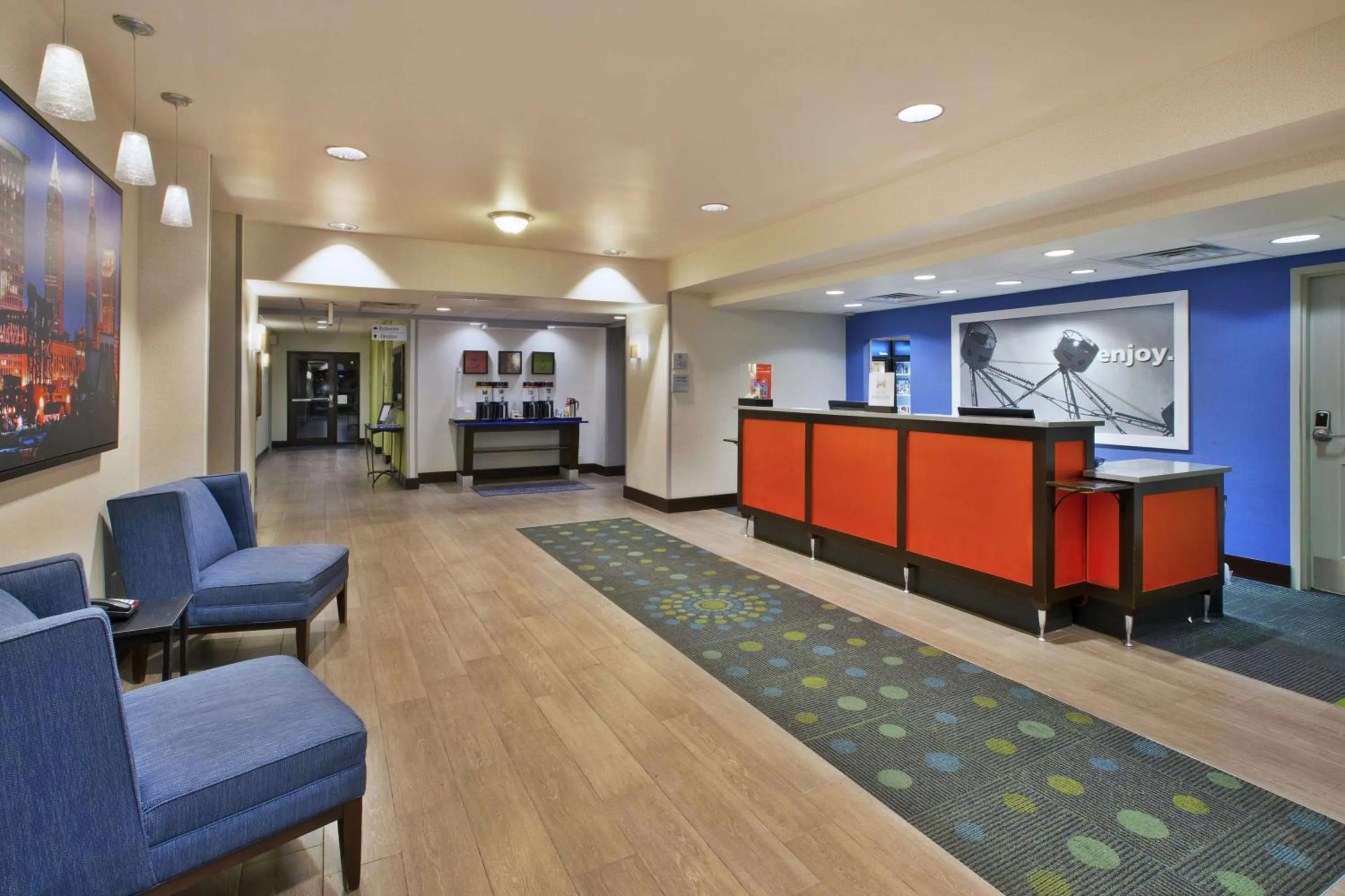 Lobby or reception in Hampton Inn & Suites - Elyria