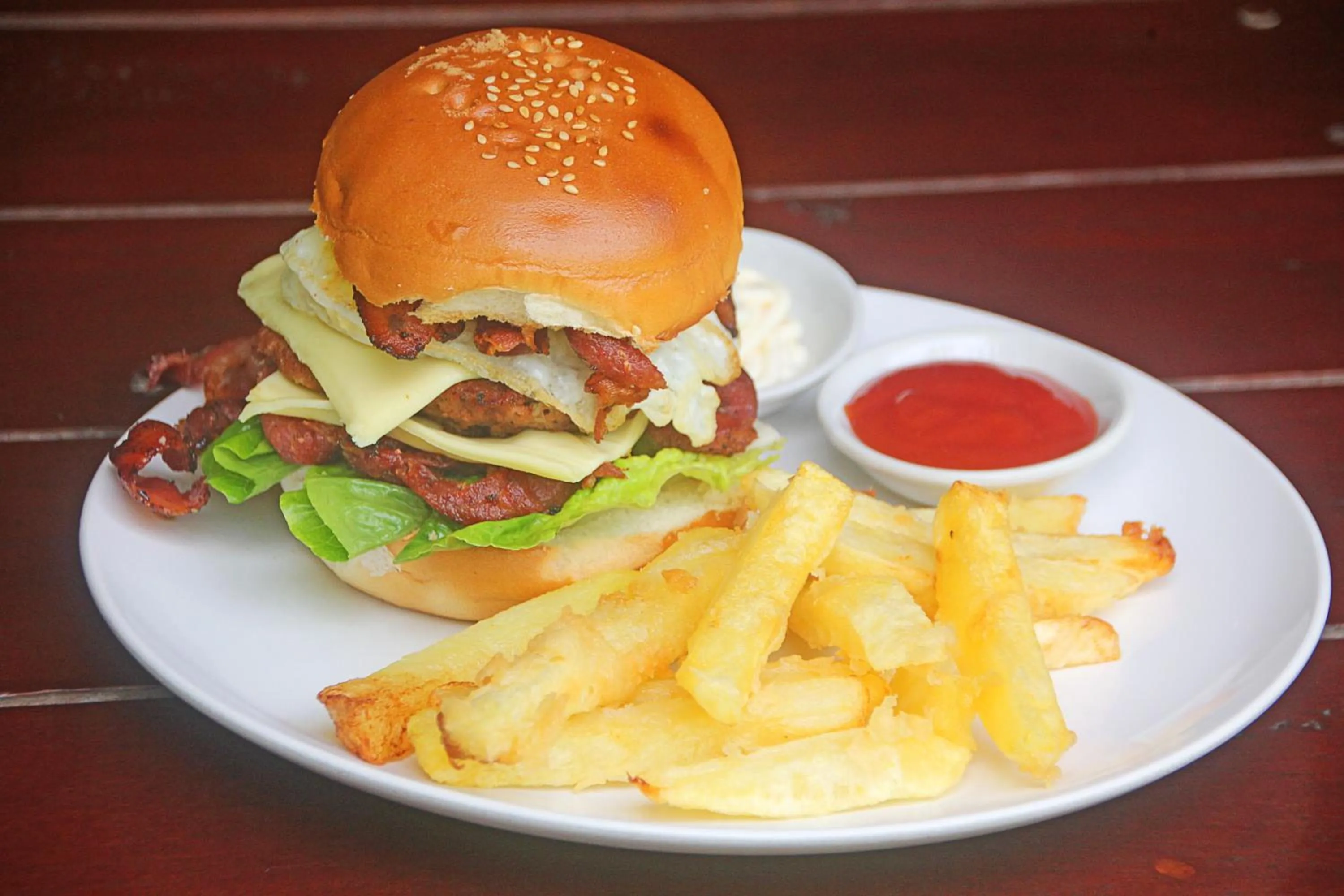 Food in Jonas and Twins Resort