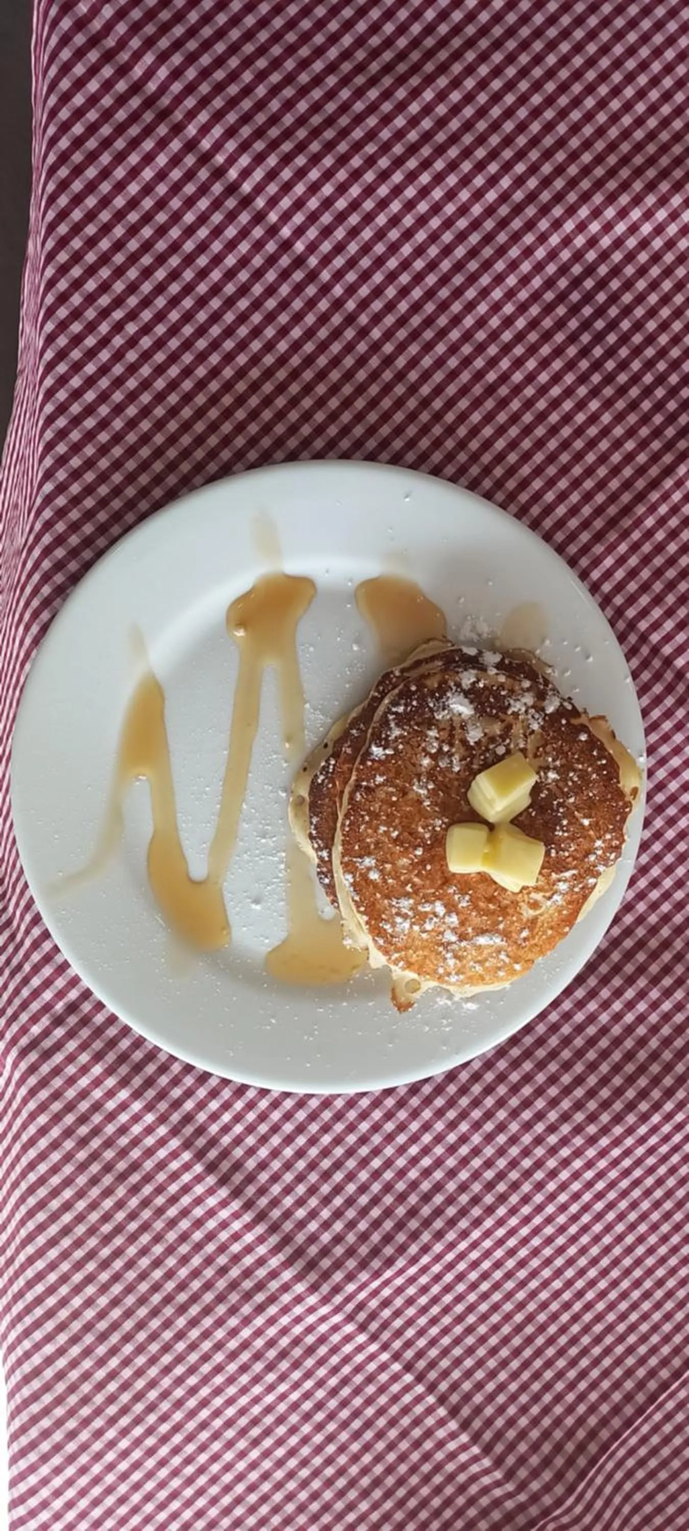 Breakfast in Hotel Splendor by Friends Company