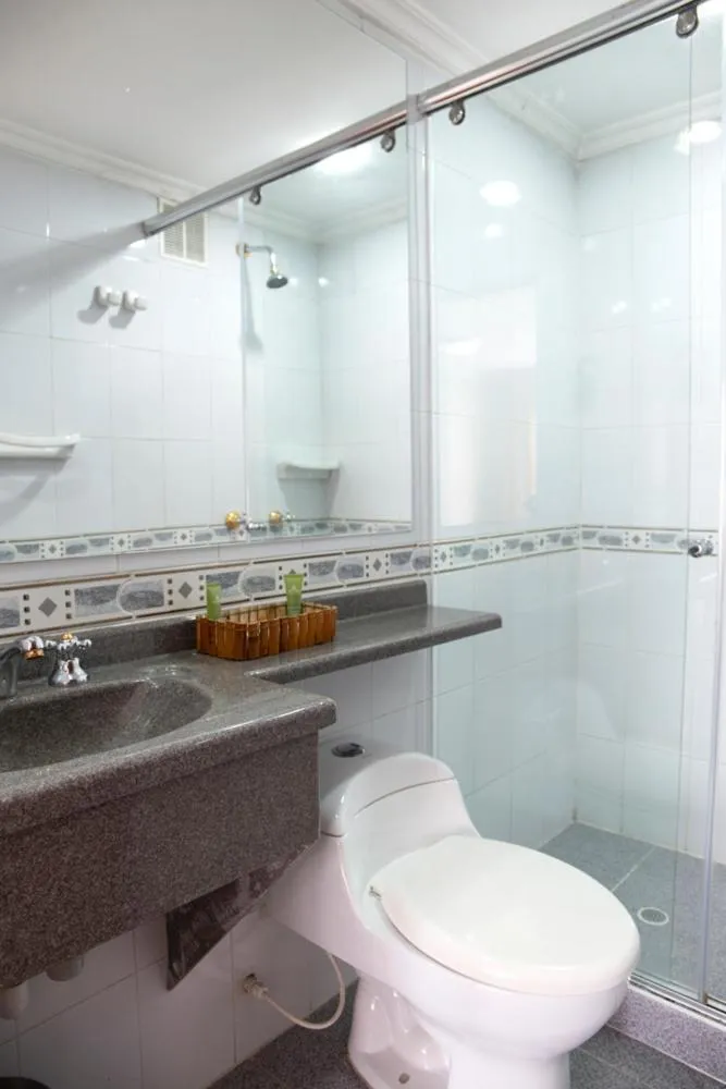 Toilet in Hotel Splendor by Friends Company