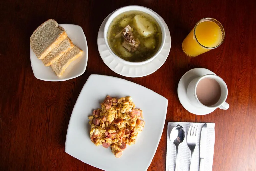 Food in Hotel Splendor by Friends Company