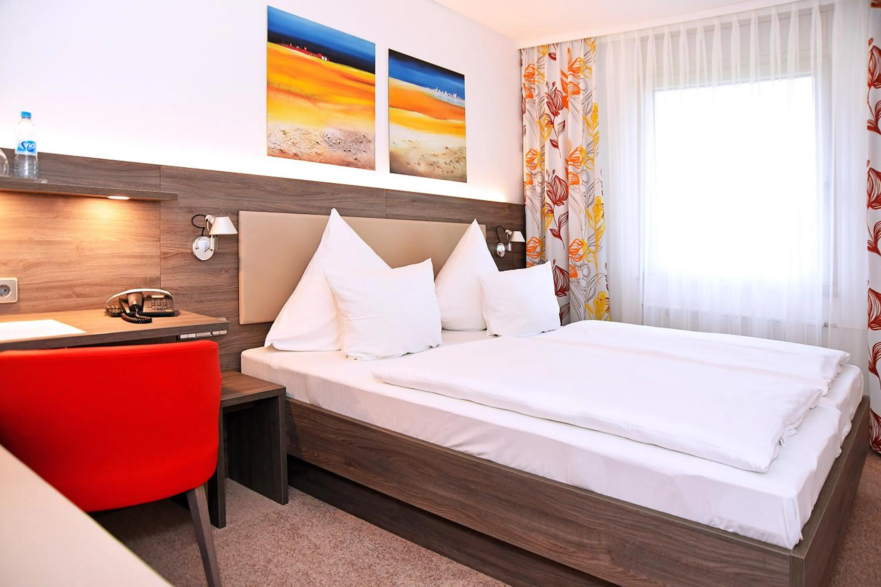 Bed in GenoHotel Karlsruhe