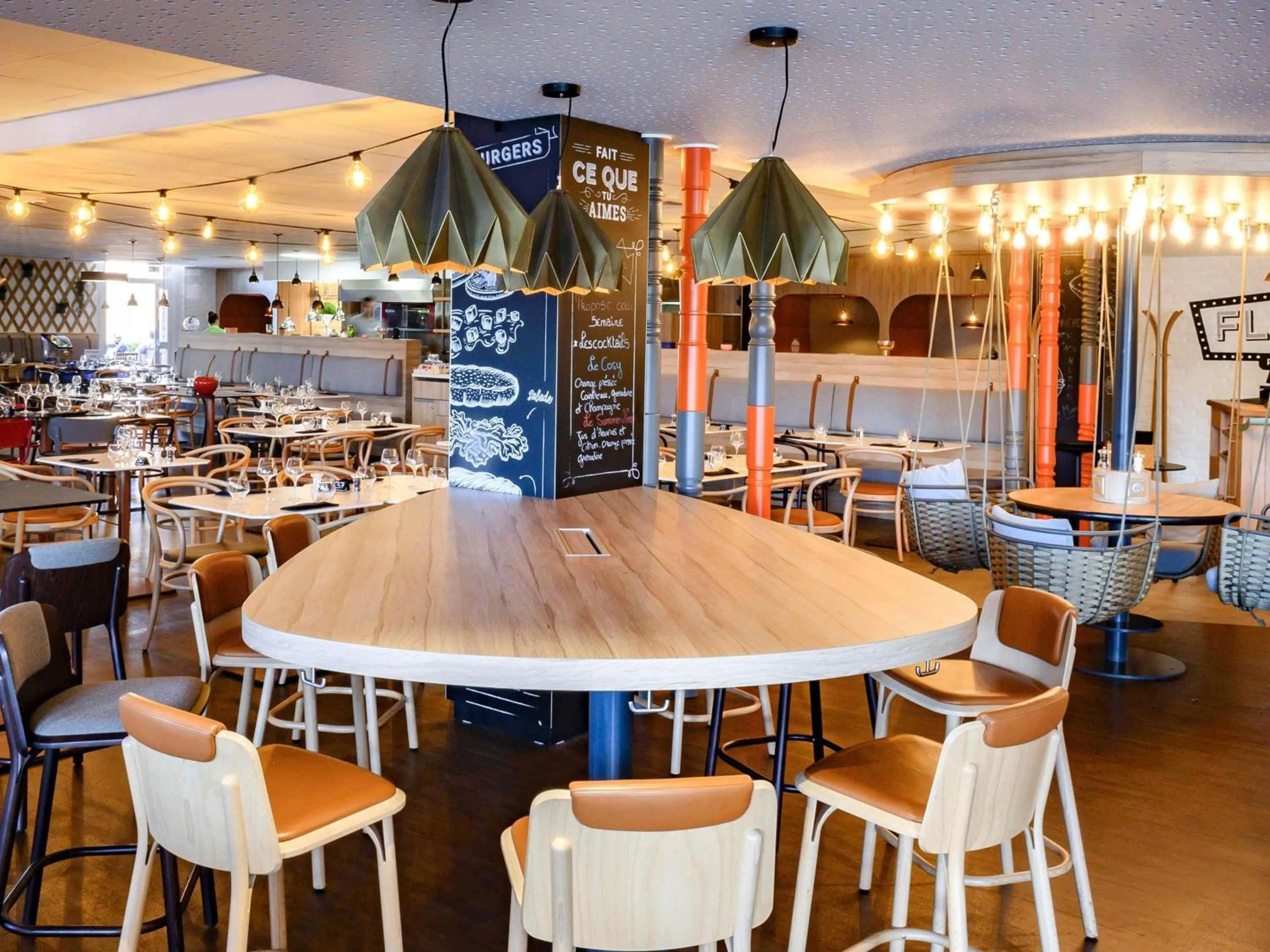 Restaurant/places to eat in Hôtel Mercure Lille Aéroport