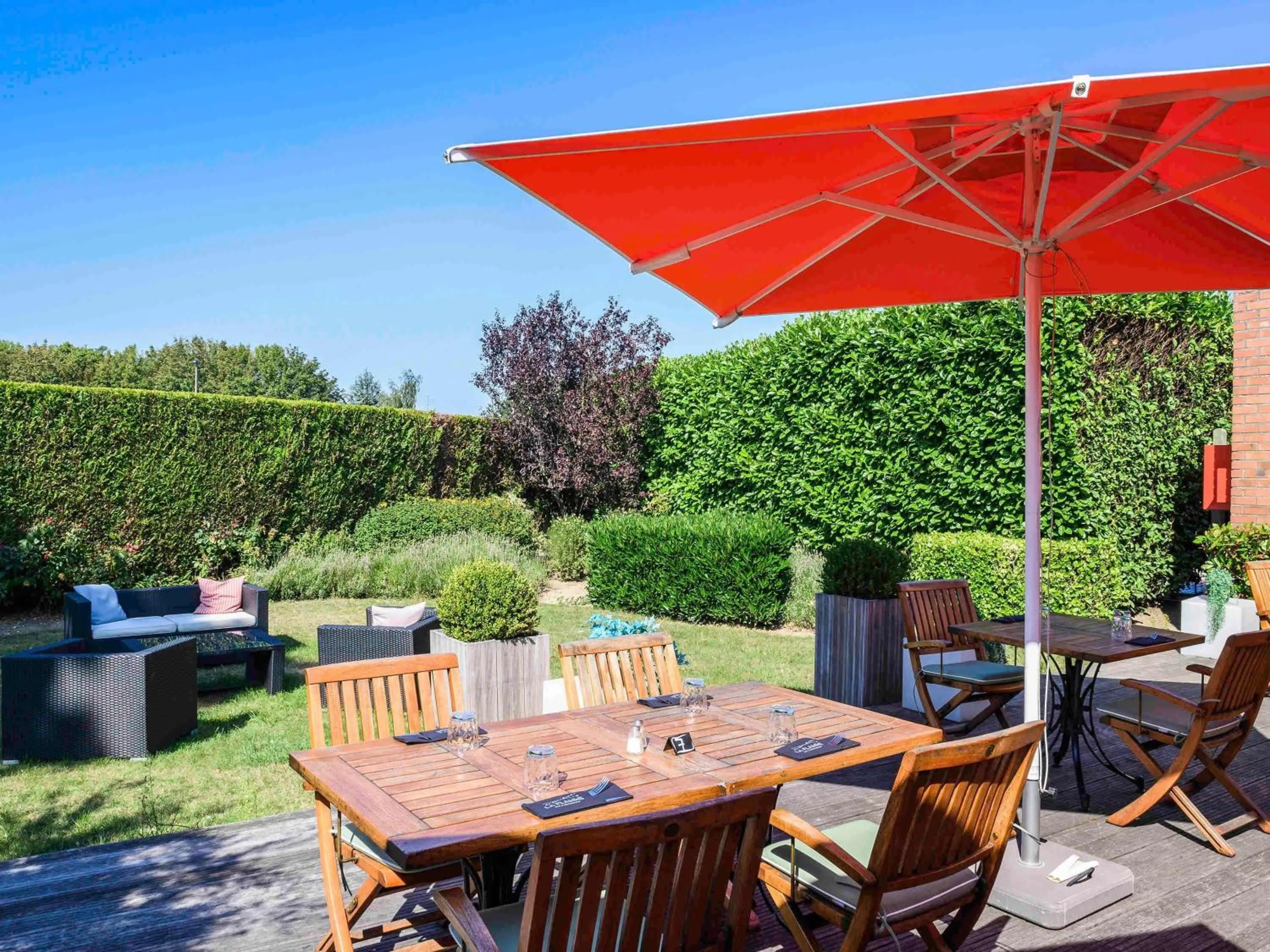 Restaurant/places to eat in Hôtel Mercure Lille Aéroport