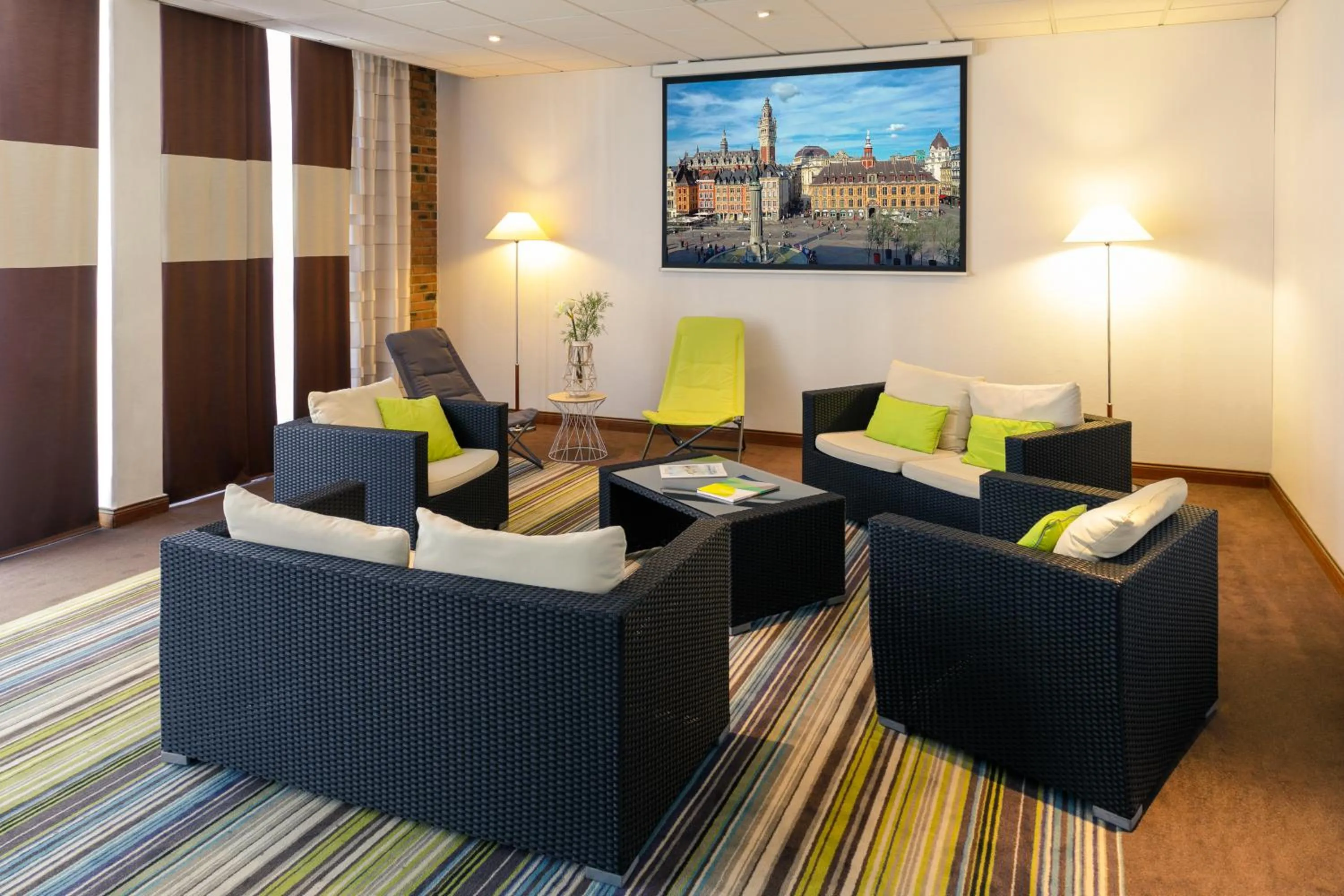 Living room in Hôtel Mercure Lille Aéroport