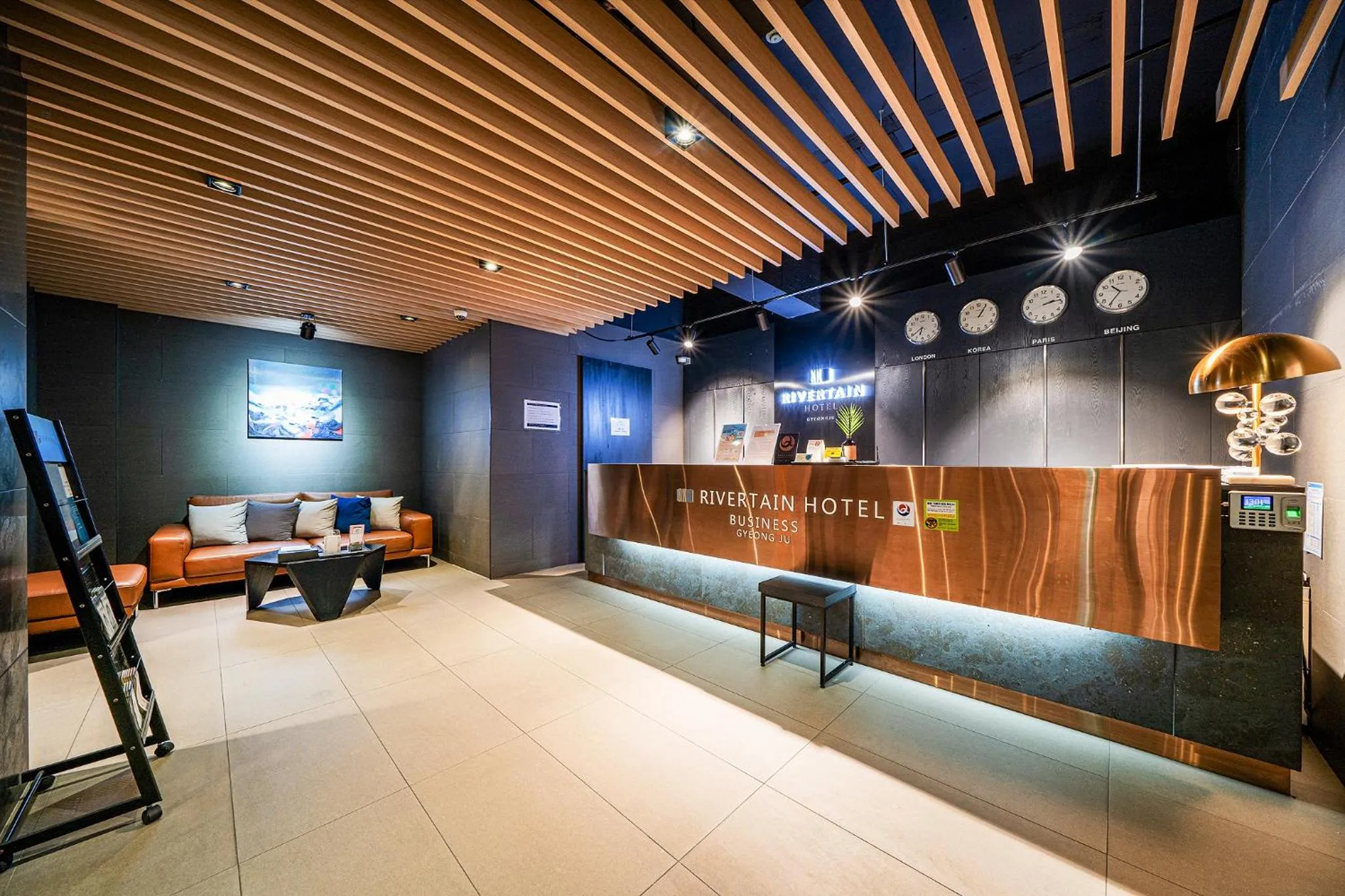 Lobby or reception in Rivertain Hotel Gyeongju