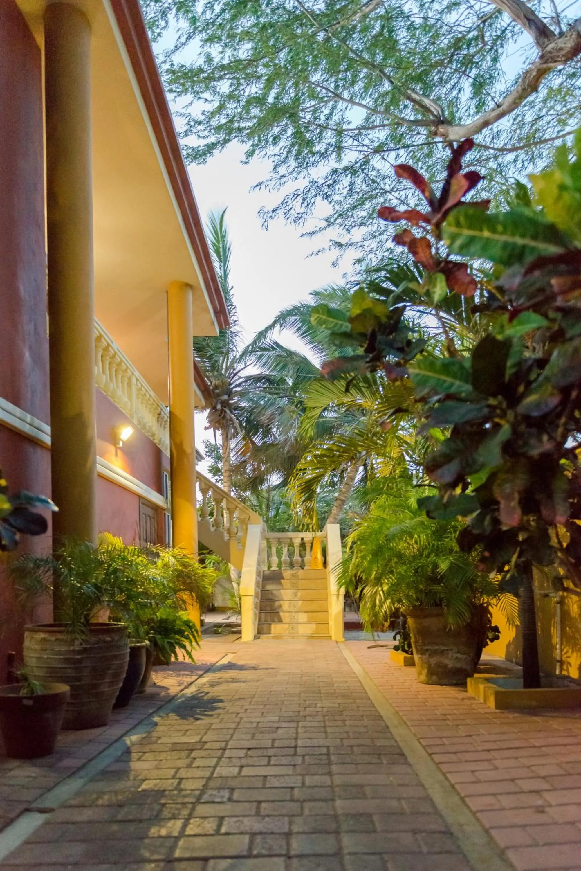 Facade/entrance in Aruba Surfside Marina
