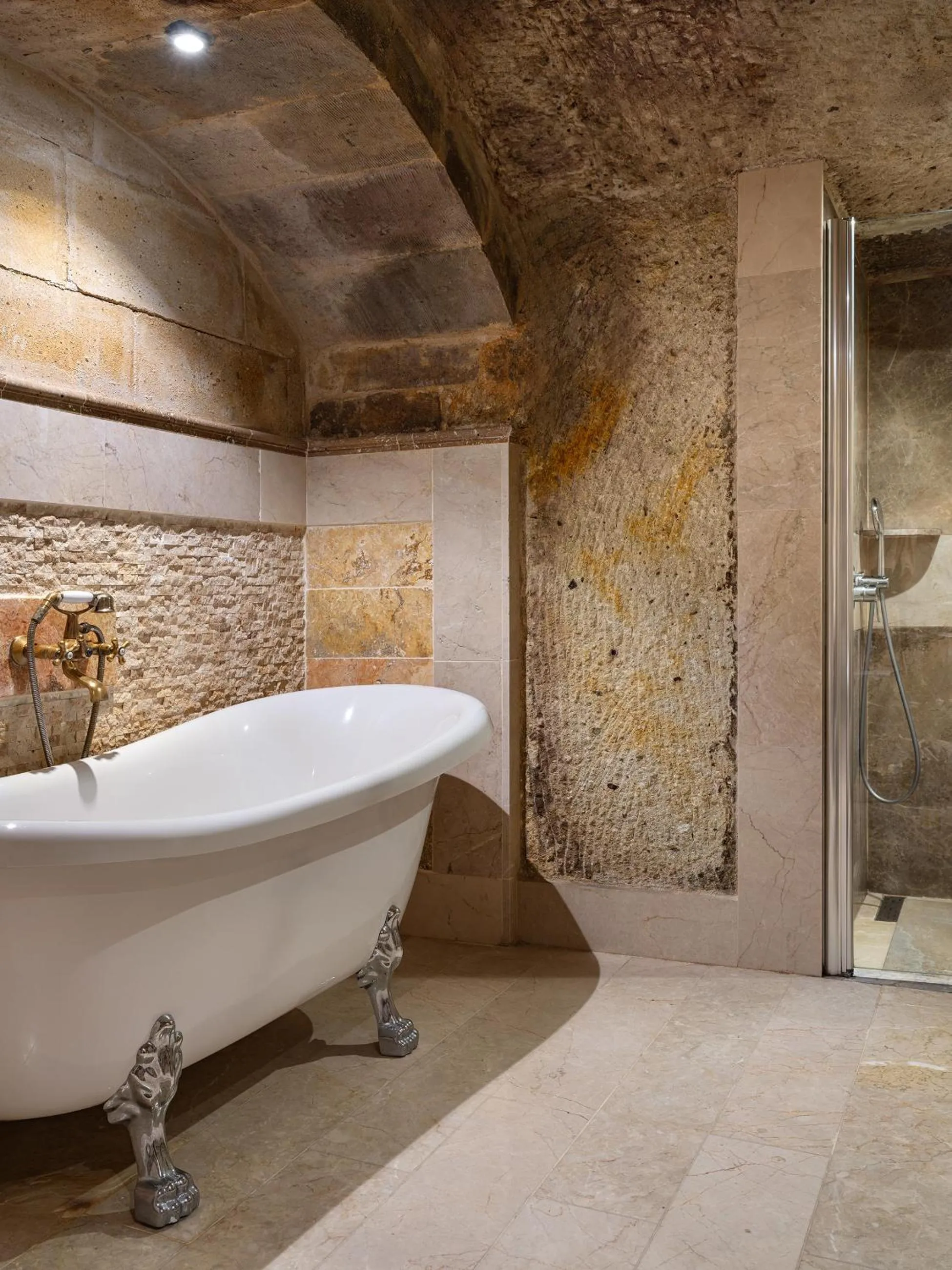 Bath in Aza Cave Cappadocia Adult Hotel
