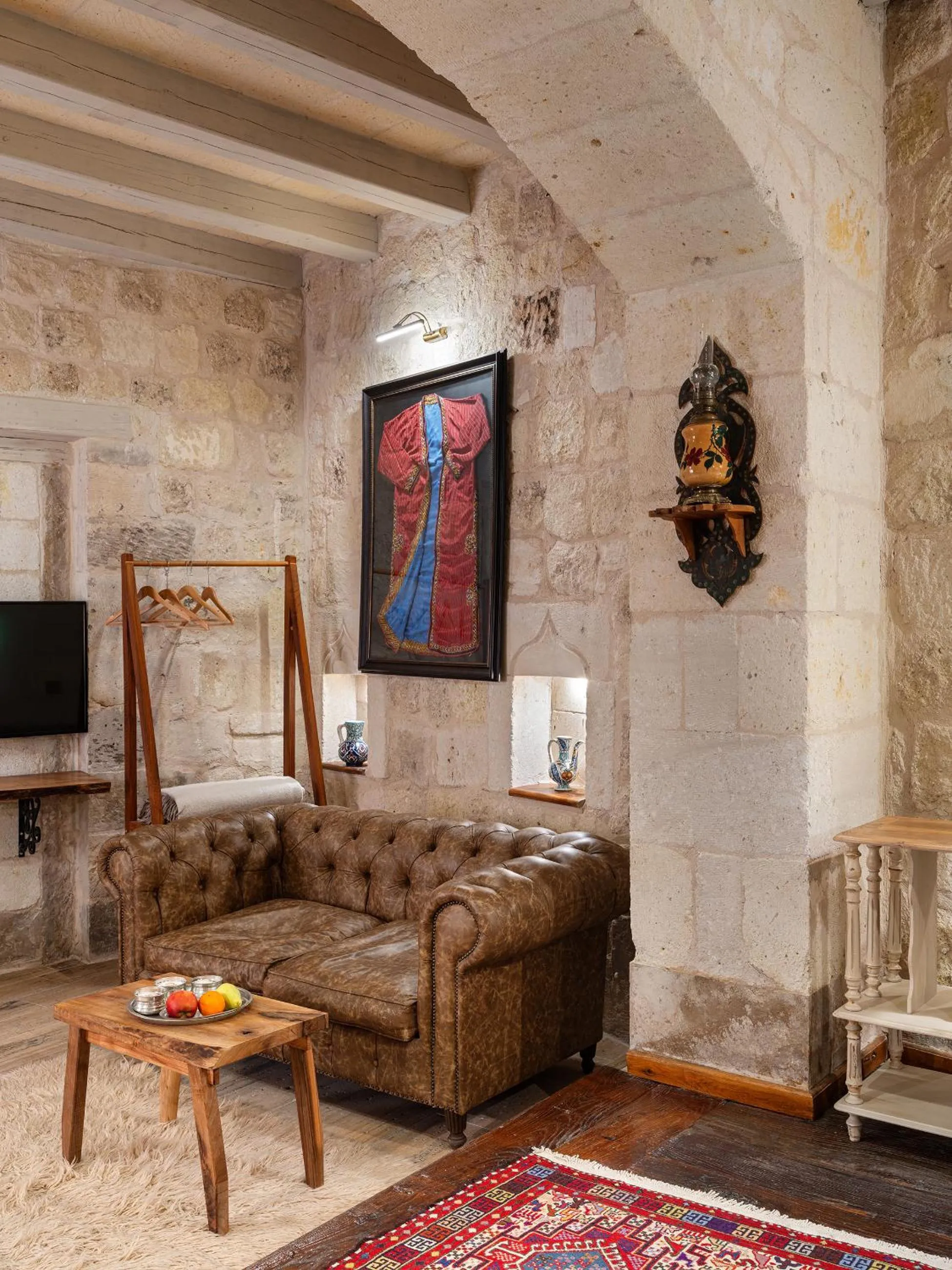 Seating area in Aza Cave Cappadocia Adult Hotel