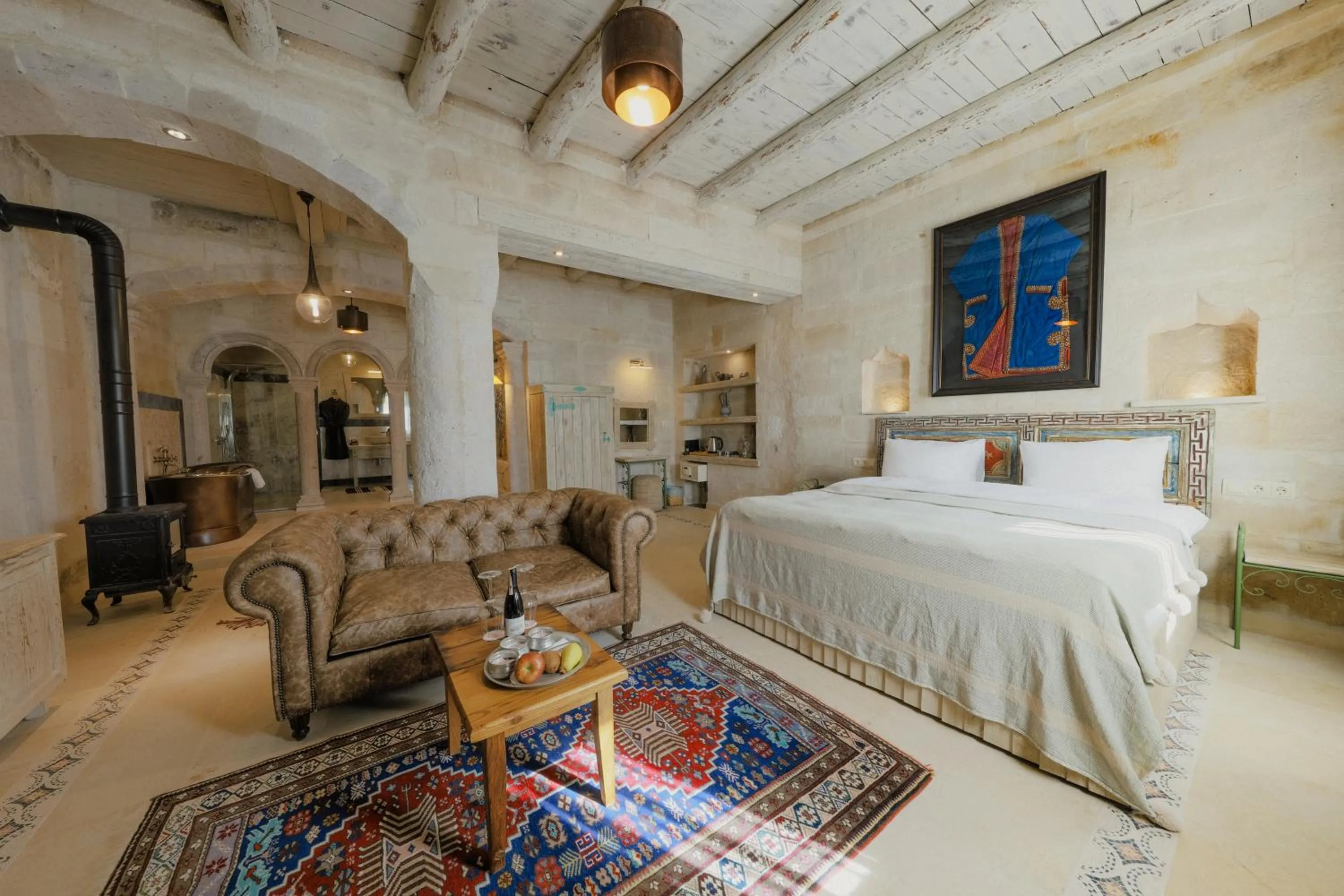 Photo of the whole room, Bed in Aza Cave Cappadocia Adult Hotel