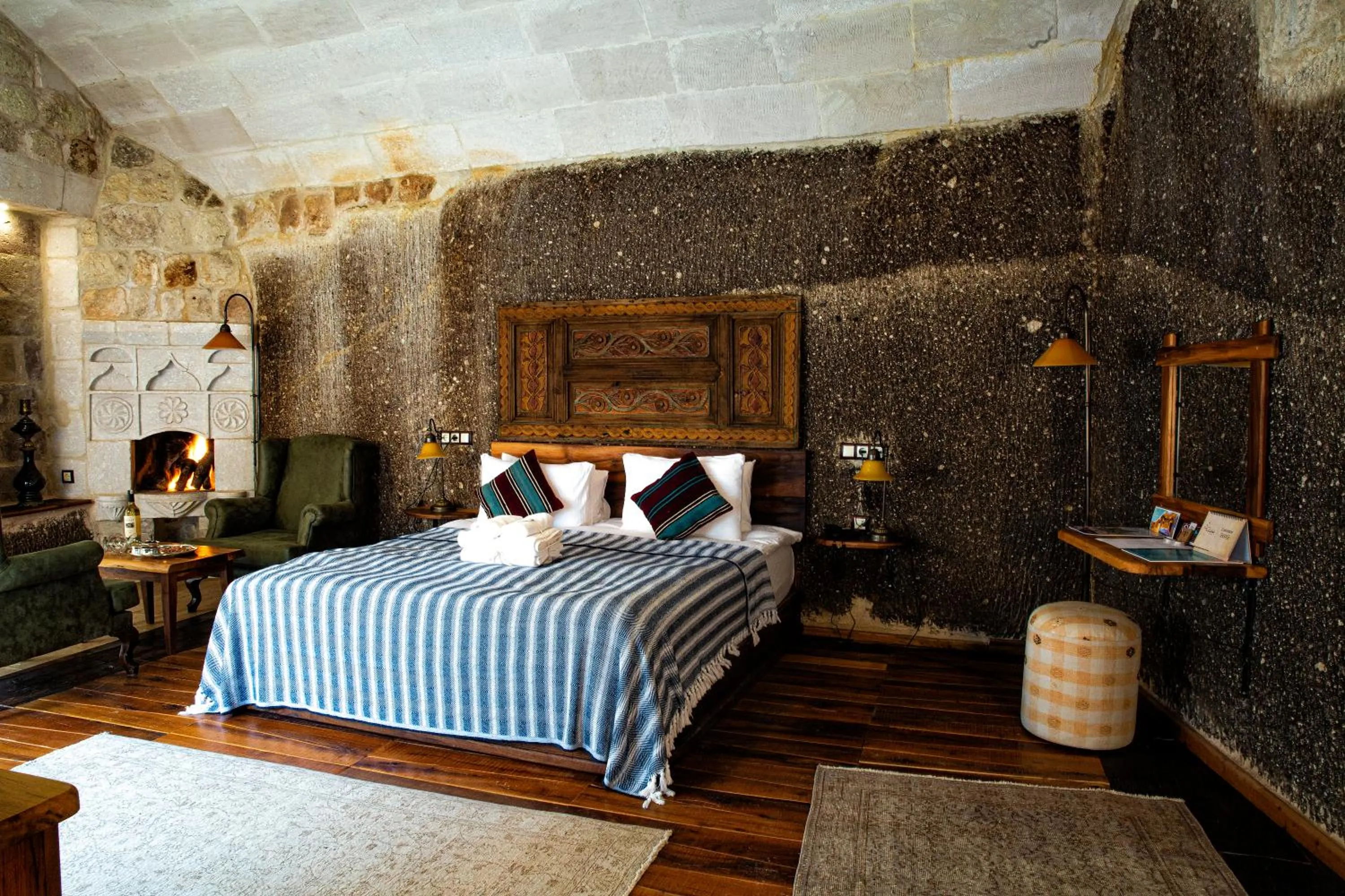 Bed in Aza Cave Cappadocia Adult Hotel