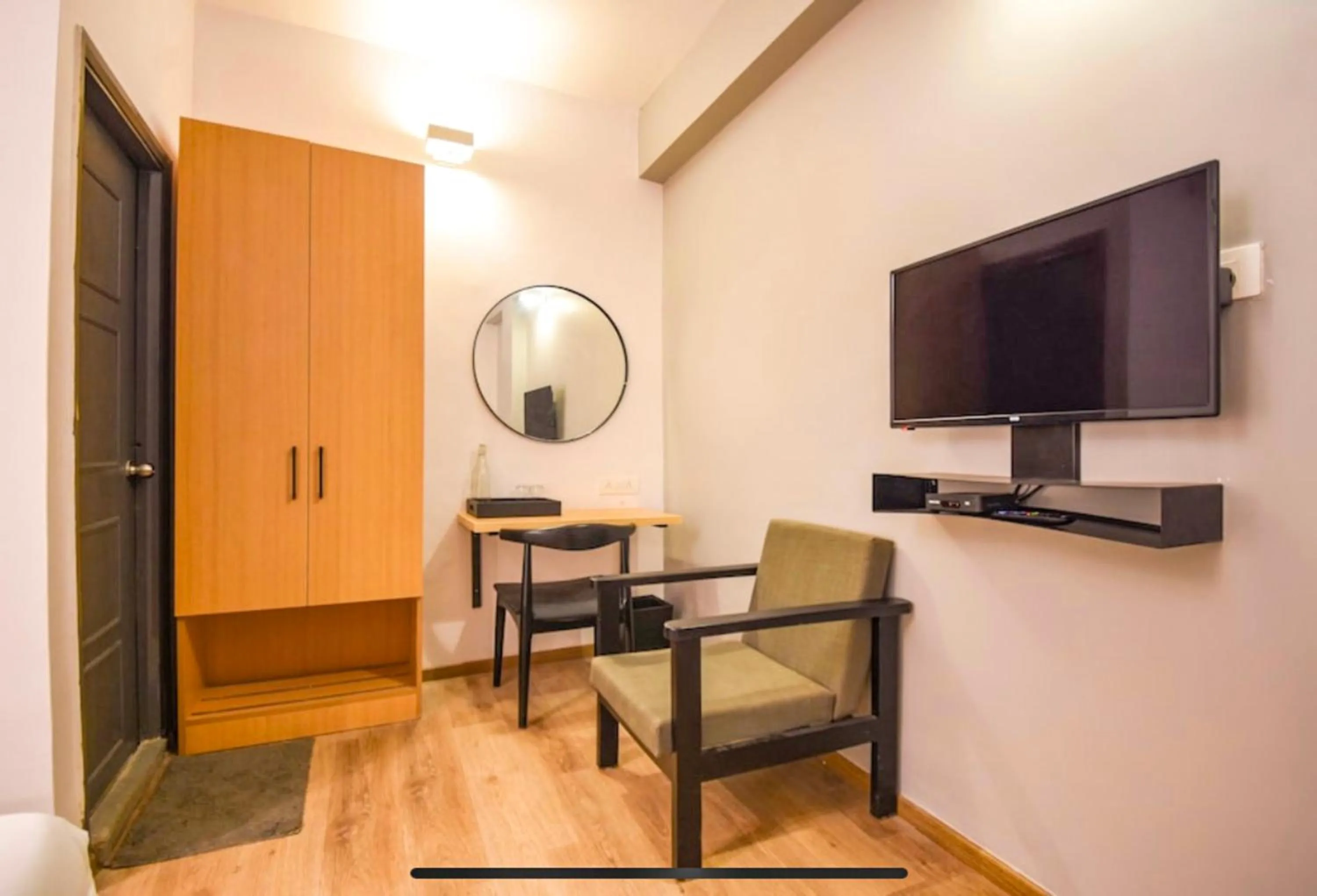 TV and multimedia in Via Heera Holiday Inn