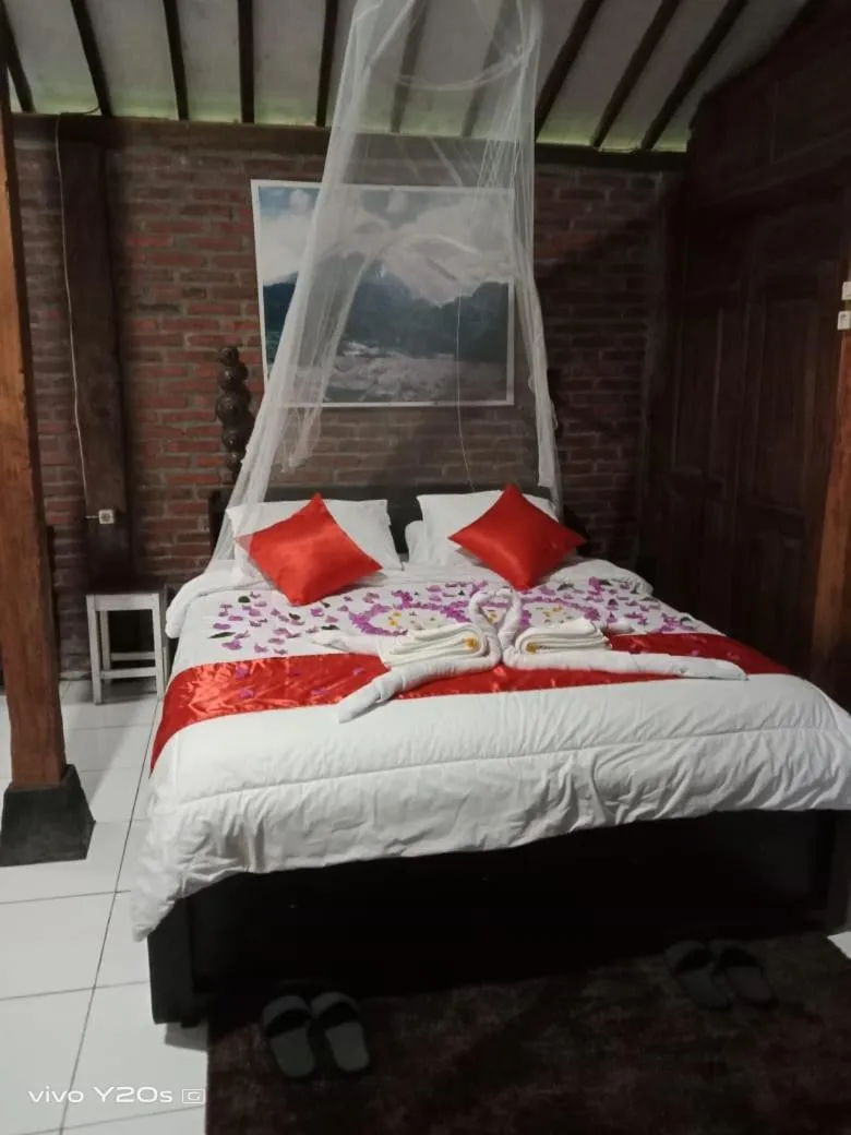 Bed in Villa Mak Cik