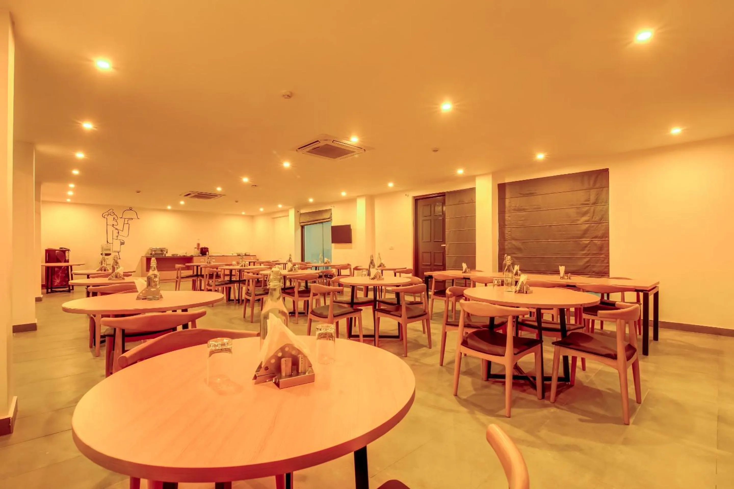 Restaurant/places to eat in Townhouse Infinity stays