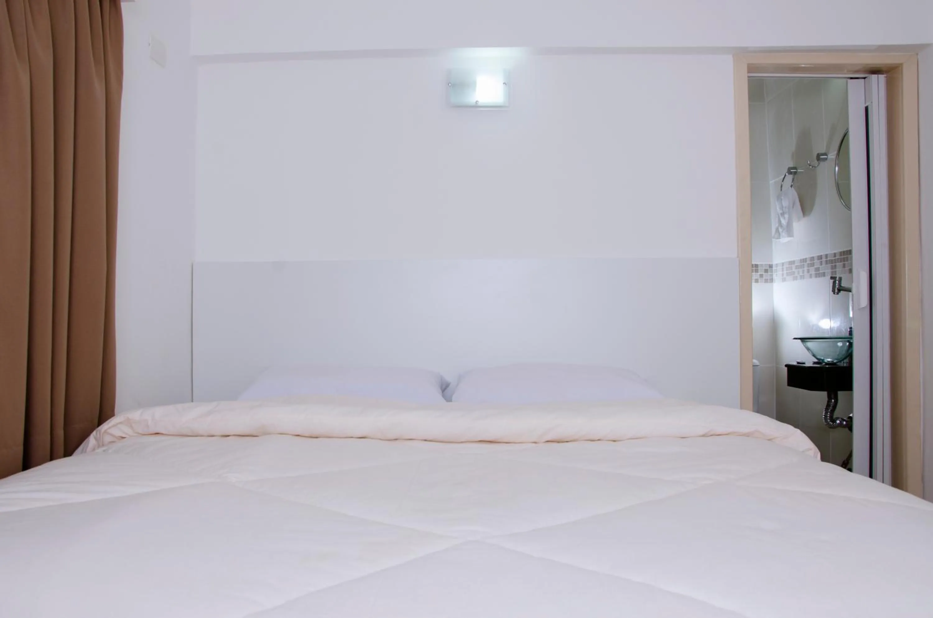 Photo of the whole room, Bed in Hotel Morada do Mar
