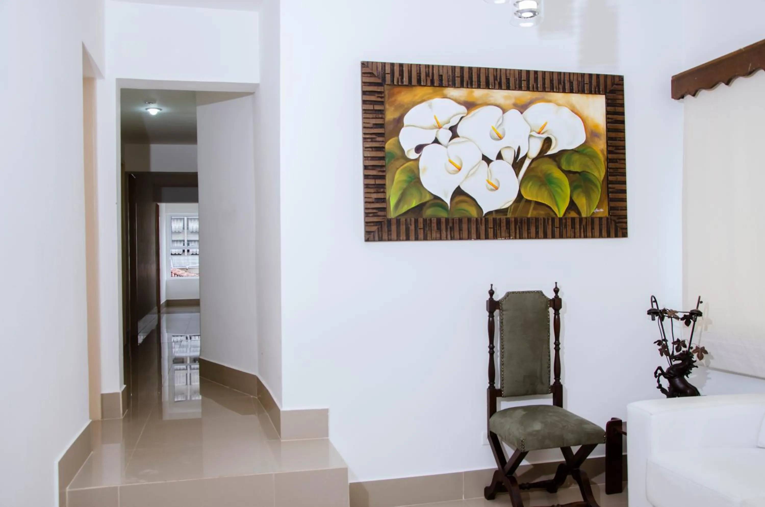 Seating area in Hotel Morada do Mar
