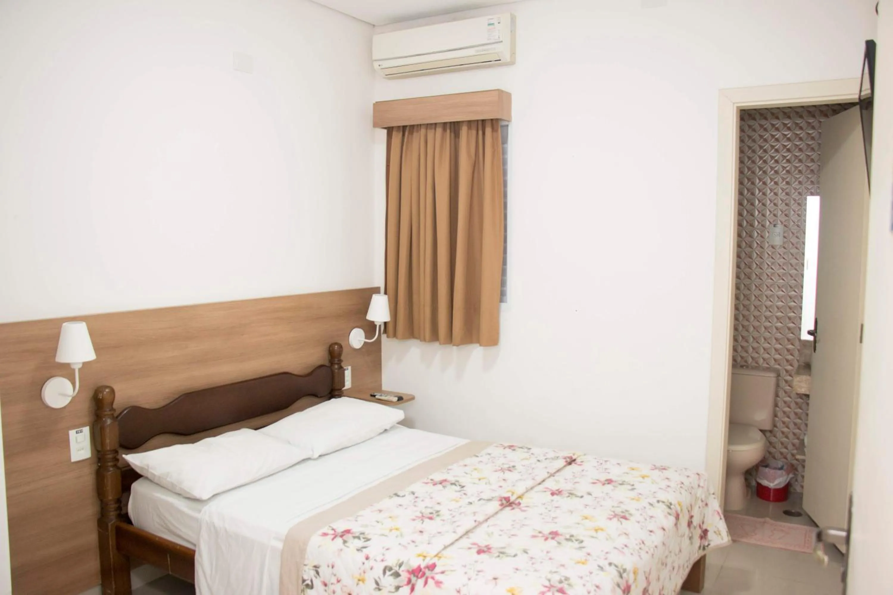 Bed in Hotel Morada do Mar