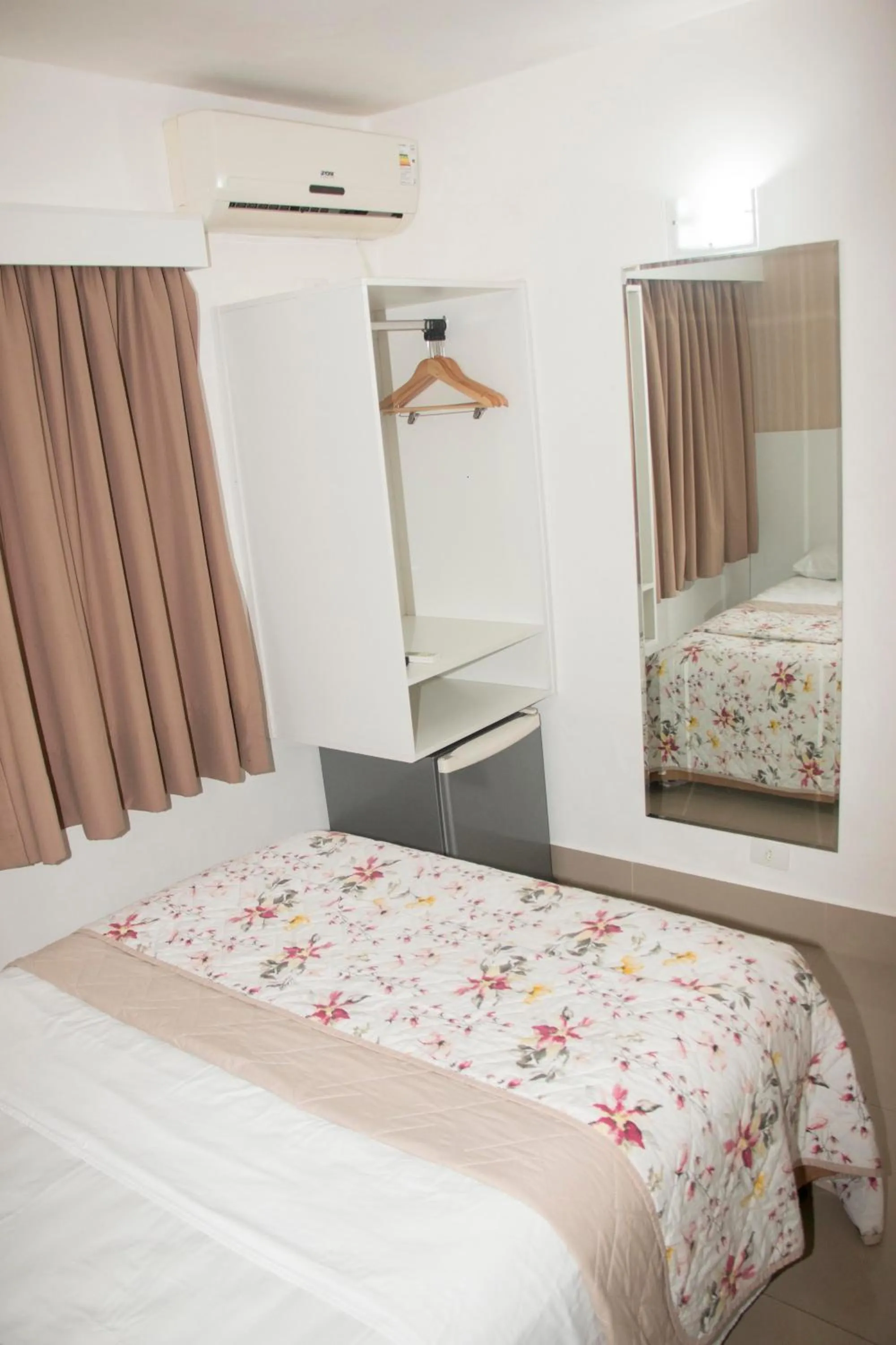 Bed in Hotel Morada do Mar