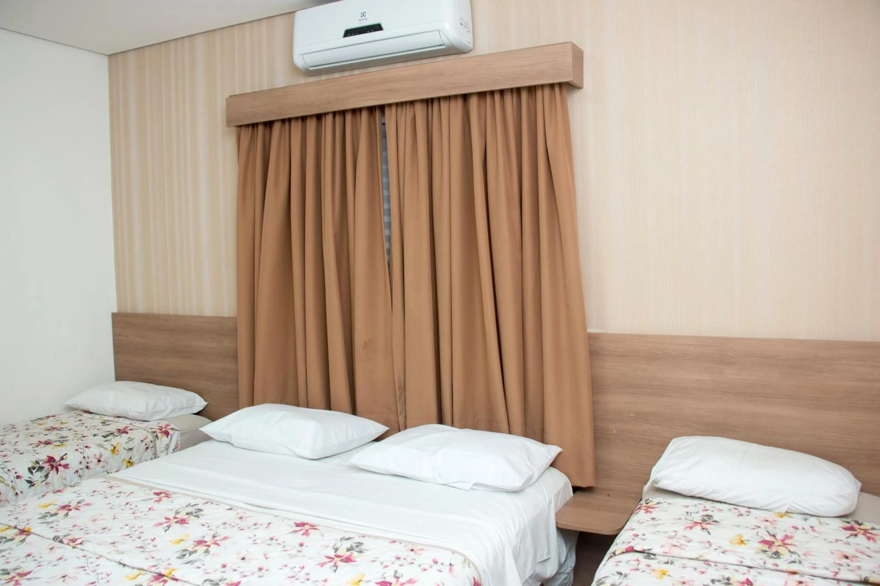 Bed in Hotel Morada do Mar