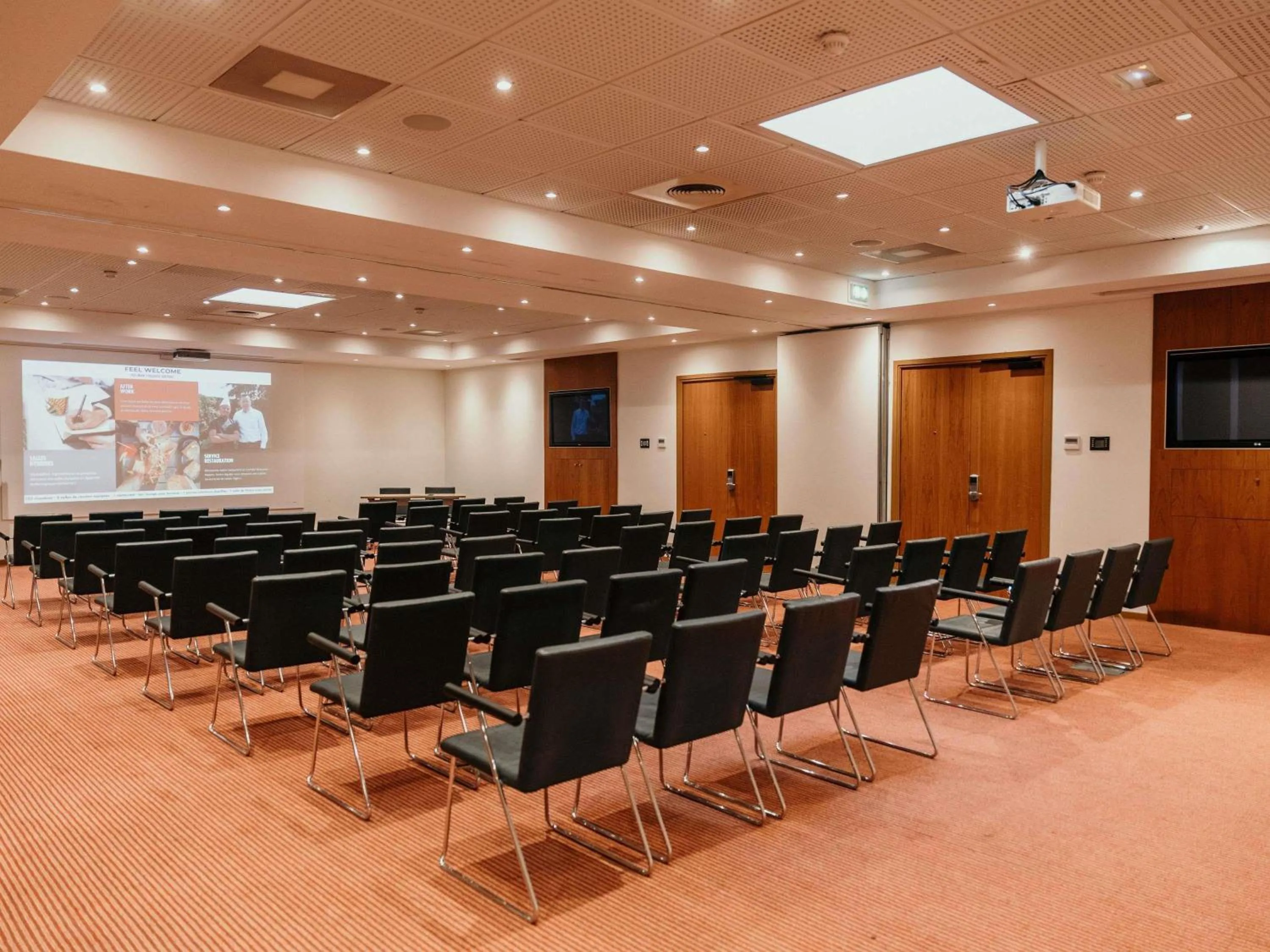 Meeting/conference room in Pullman Toulouse