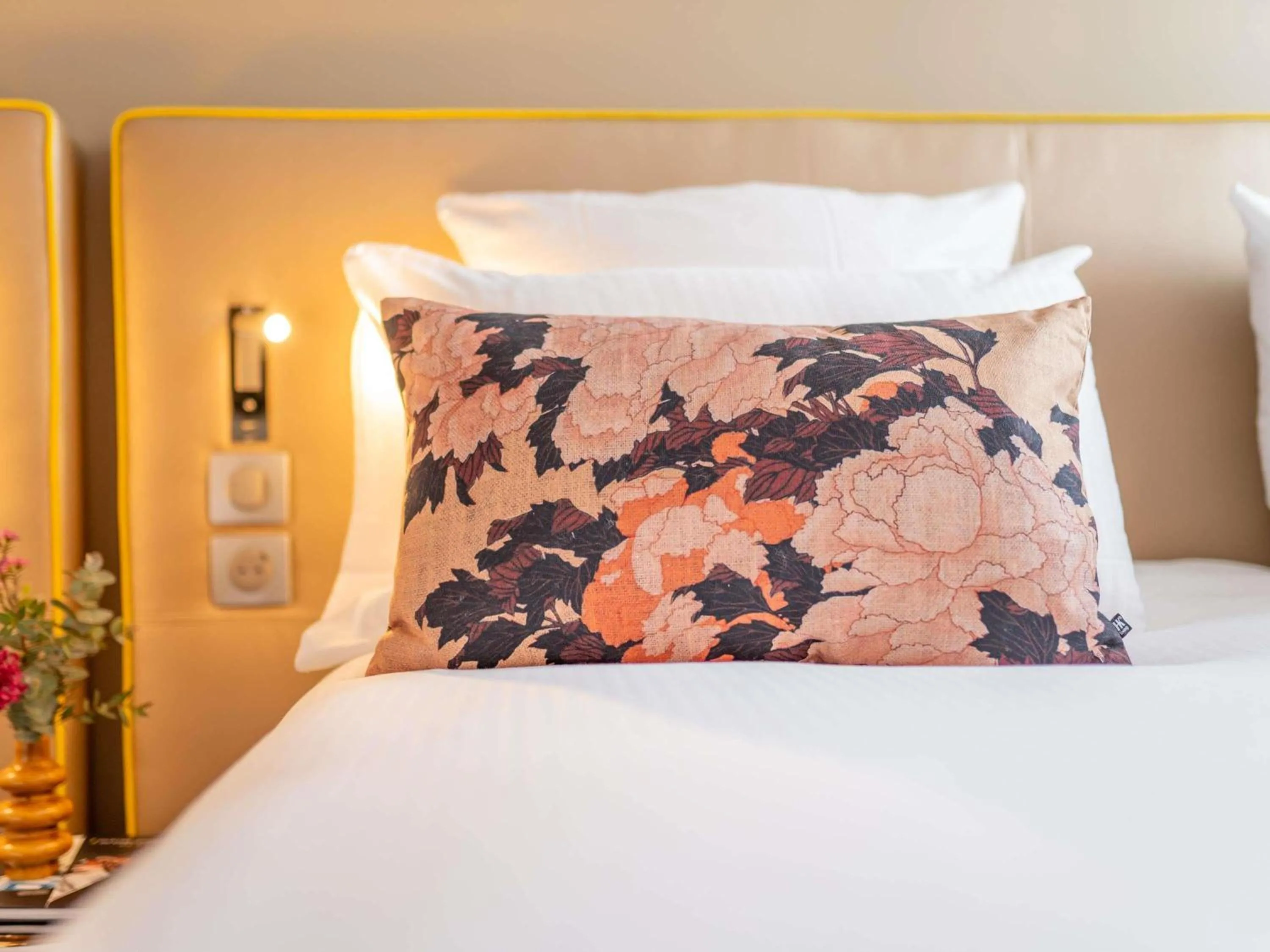 Bedroom, Bed in Pullman Toulouse