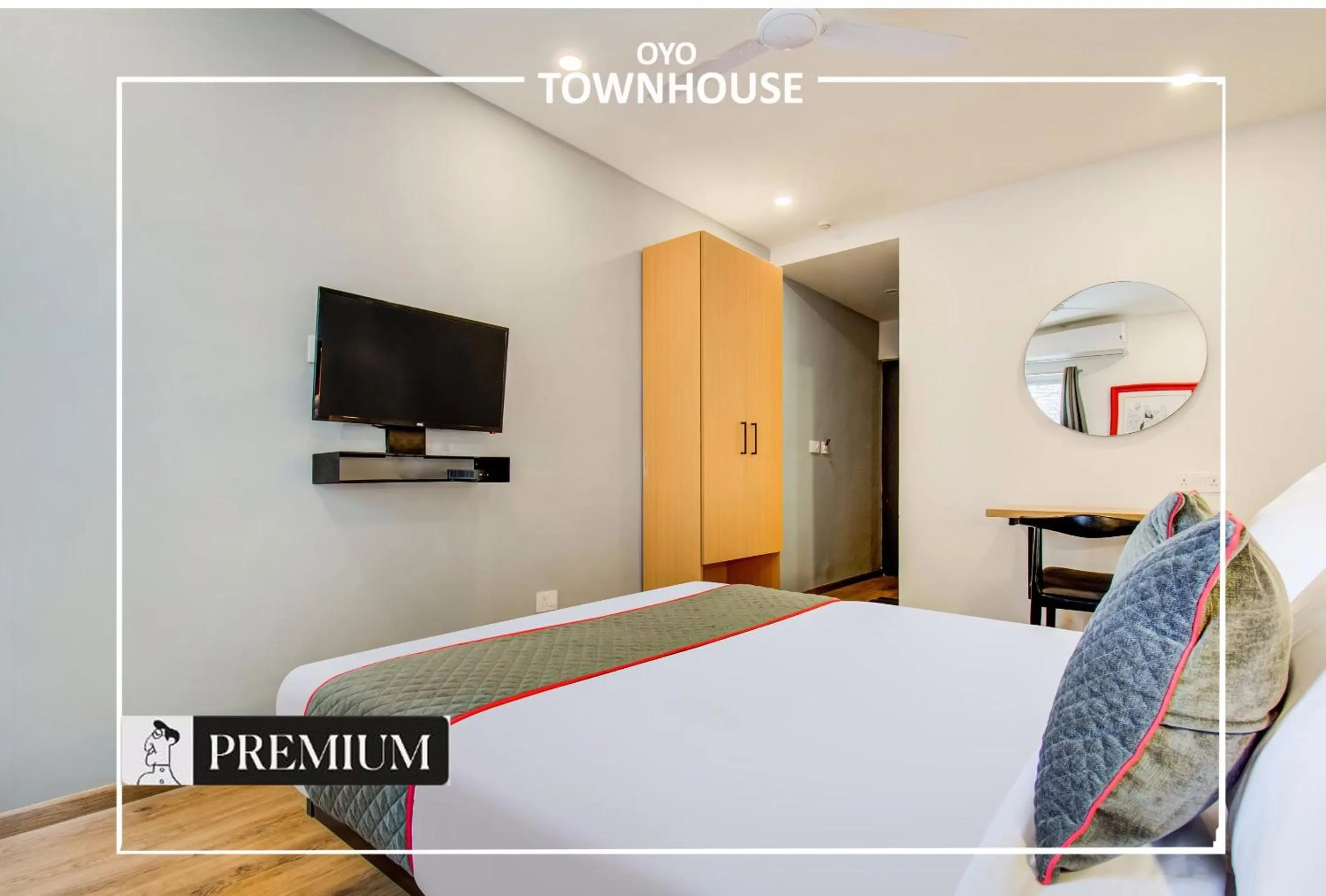 Bedroom, Bed in Townhouse Netaji Road