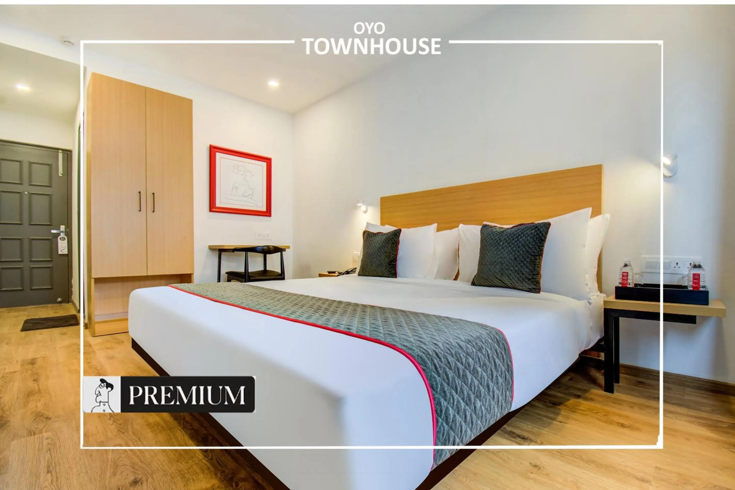 Bedroom, Bed in Townhouse Netaji Road