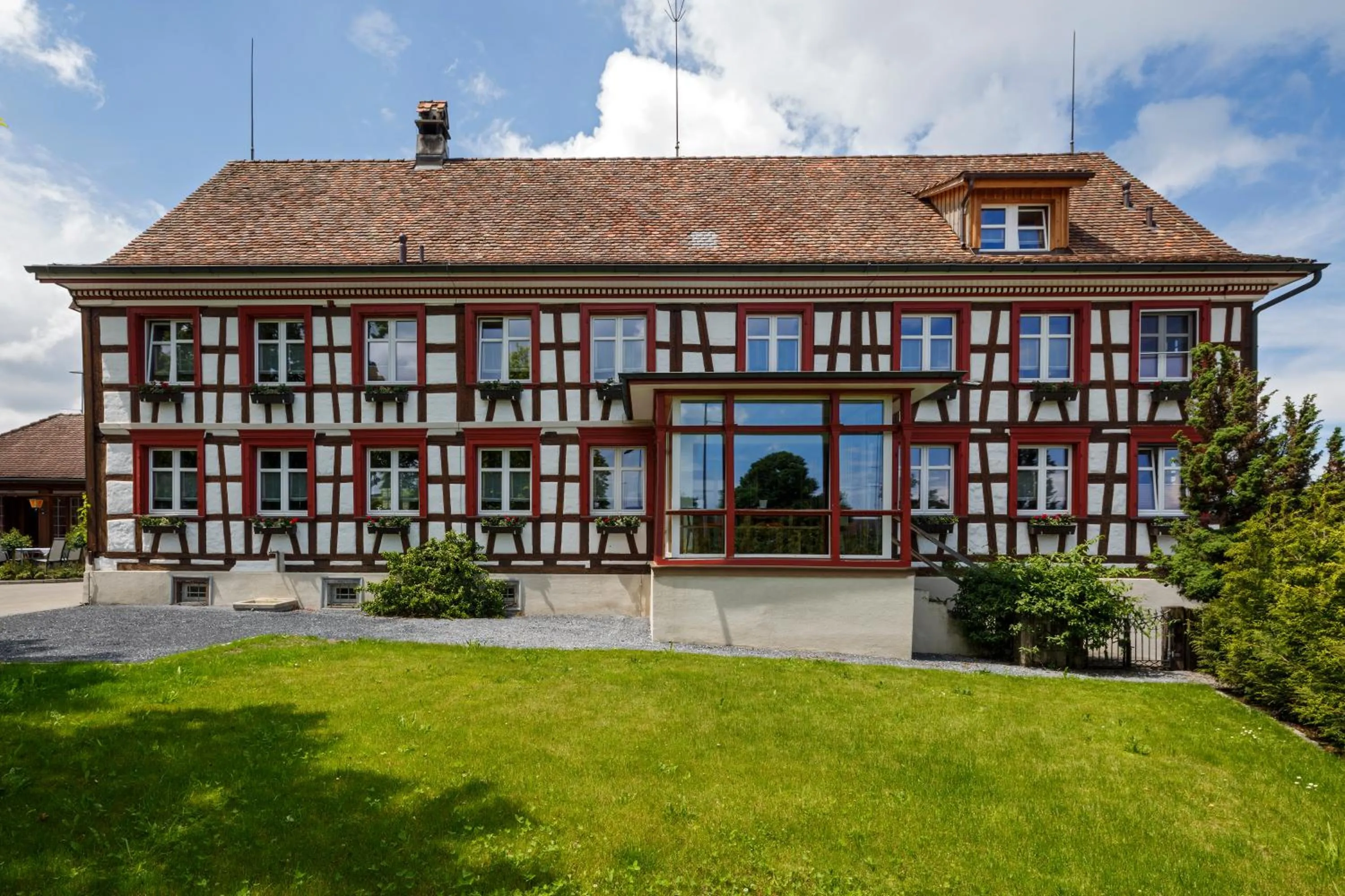 Property building in Historische Residenz Lindeneck