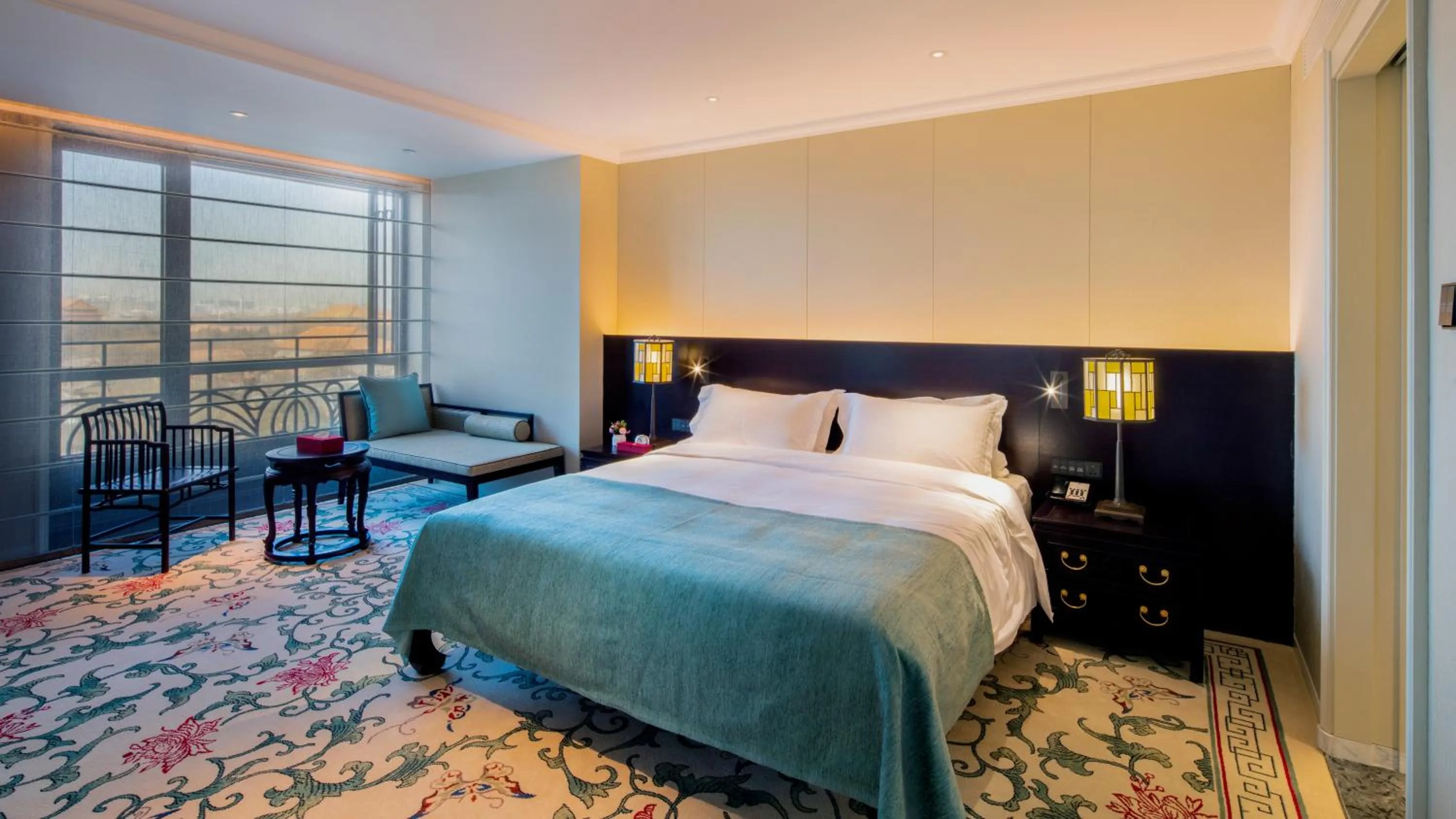 Bedroom, Bed in Grand Hotel Beijing Forbidden City